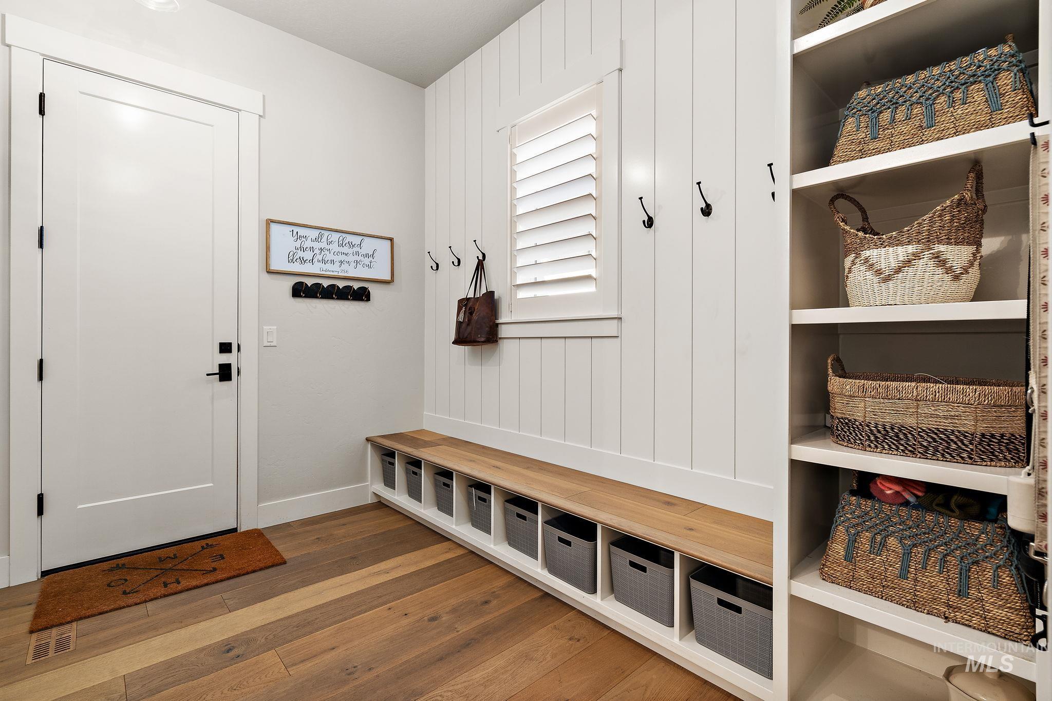 5209 W Strant Steet Property Photo 41