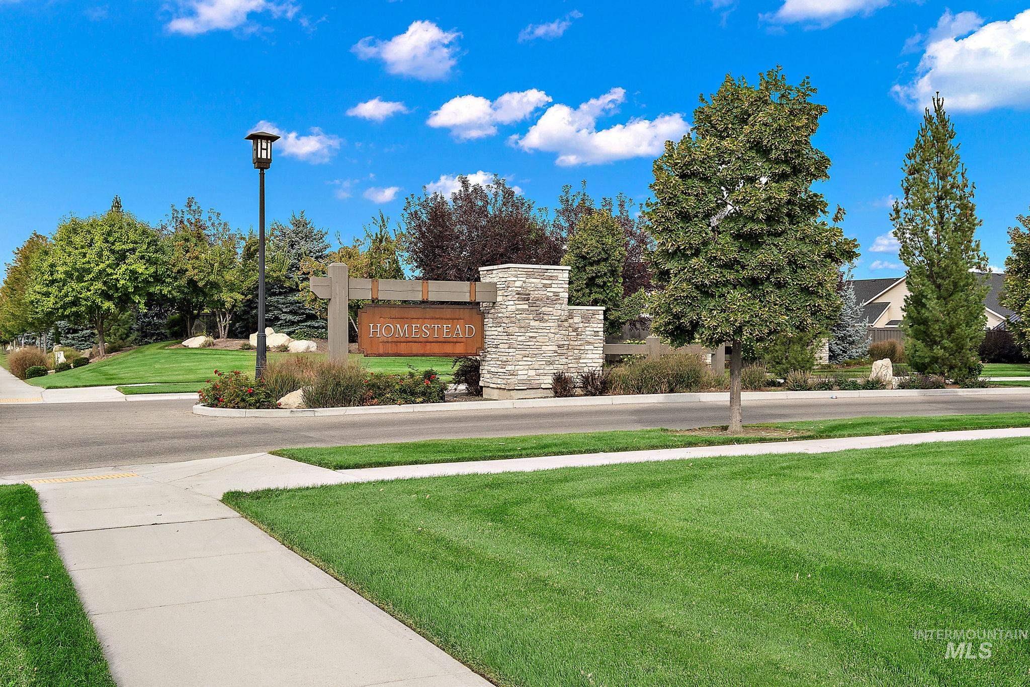 5209 W Strant Steet Property Photo 46