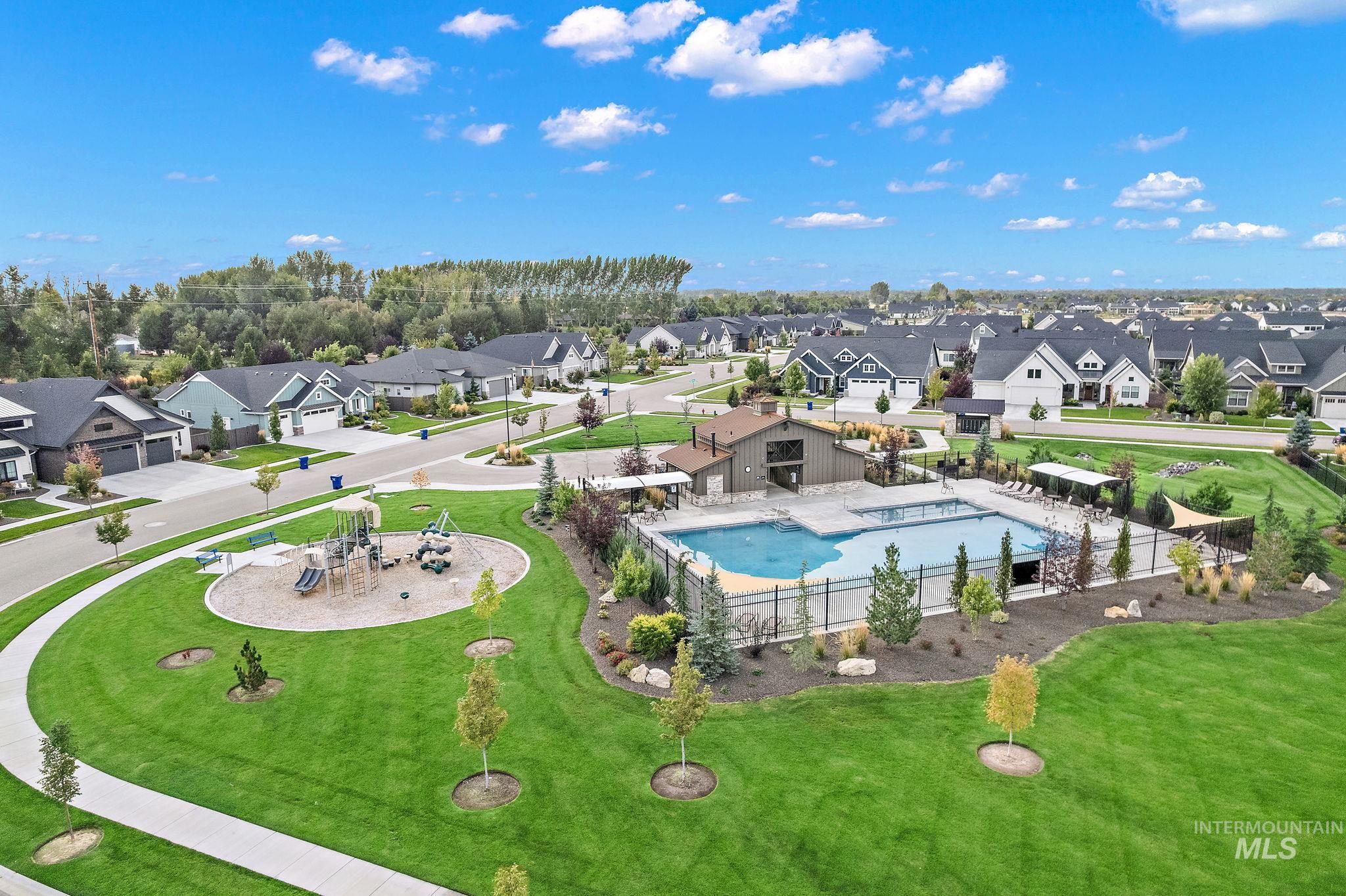 5209 W Strant Steet Property Photo 48