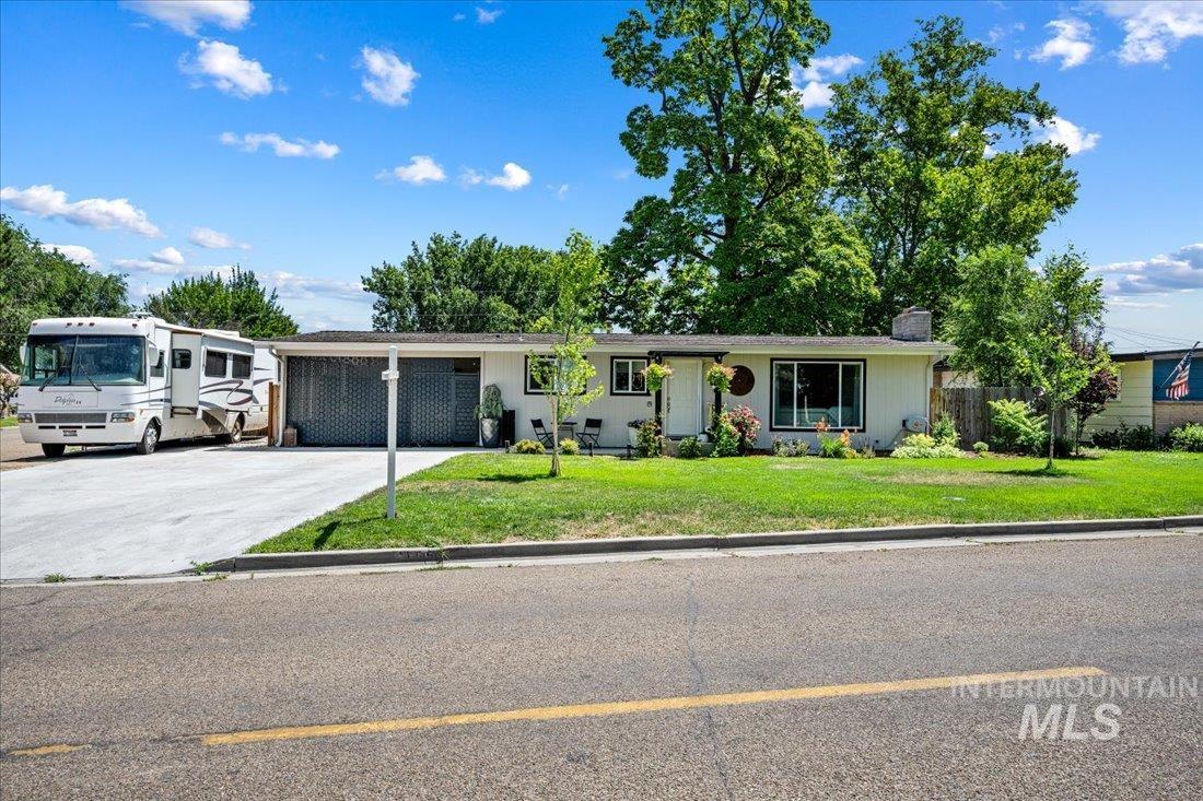 3105 College Ave Property Photo 1