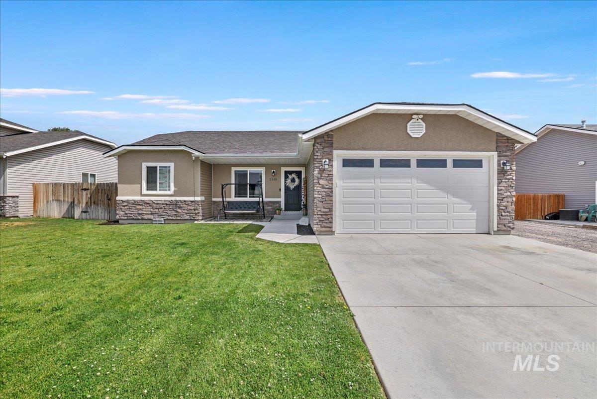 2210 Bills Way Property Photo 1