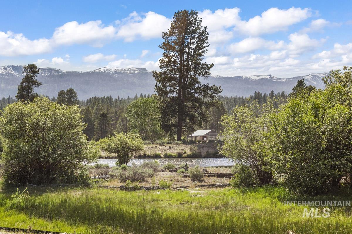 L5 B1 Lazy River Street Property Photo 5