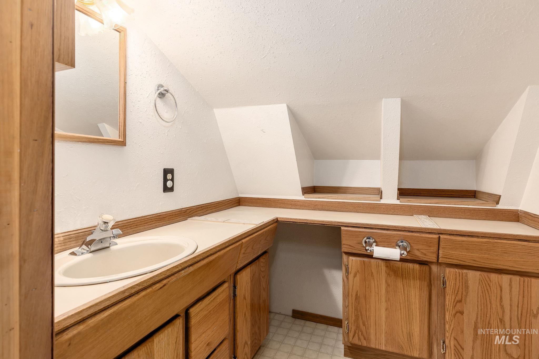 16960 Star Rd Property Photo 24
