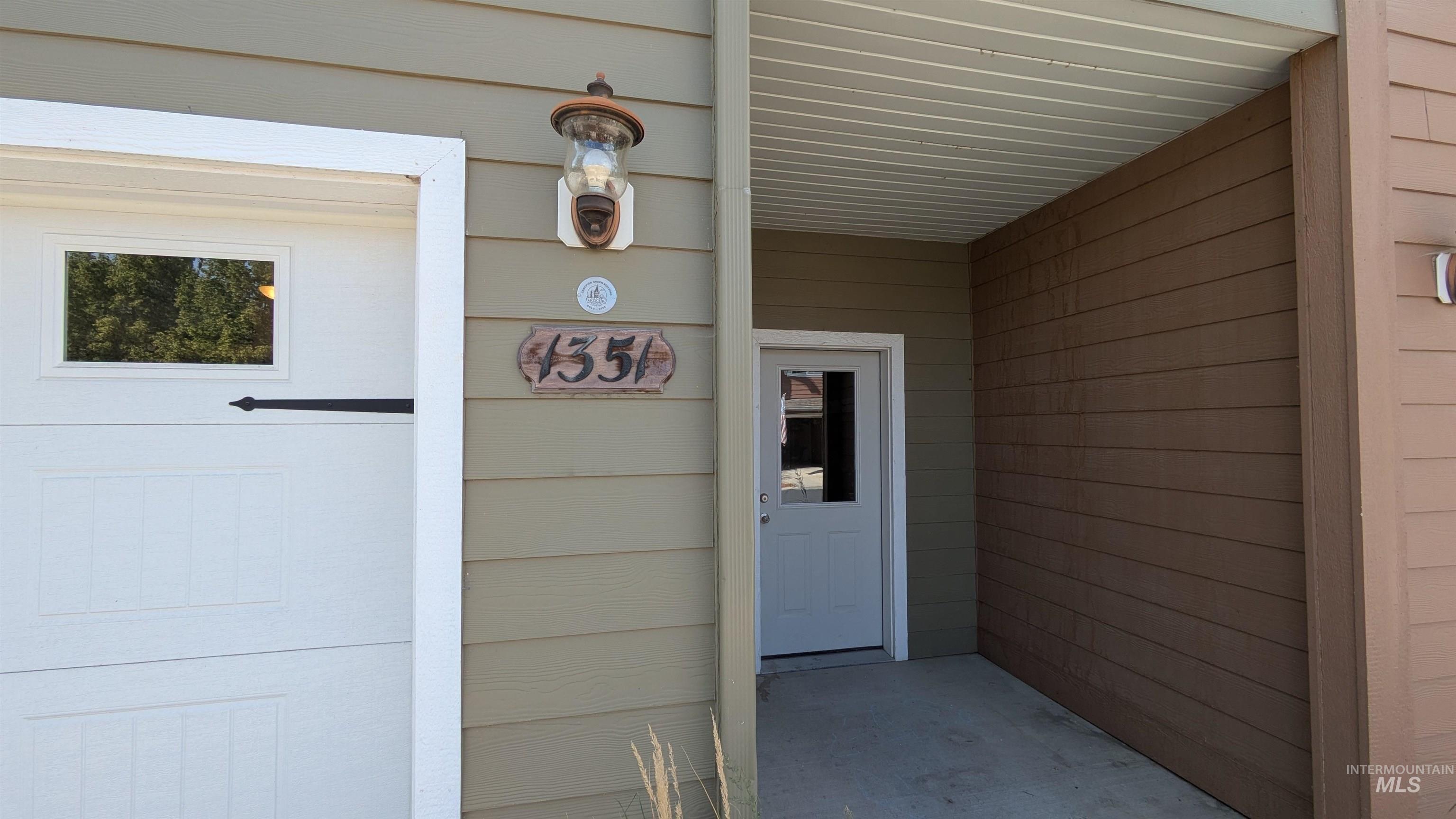 1351 Bristol Rd Property Photo 2