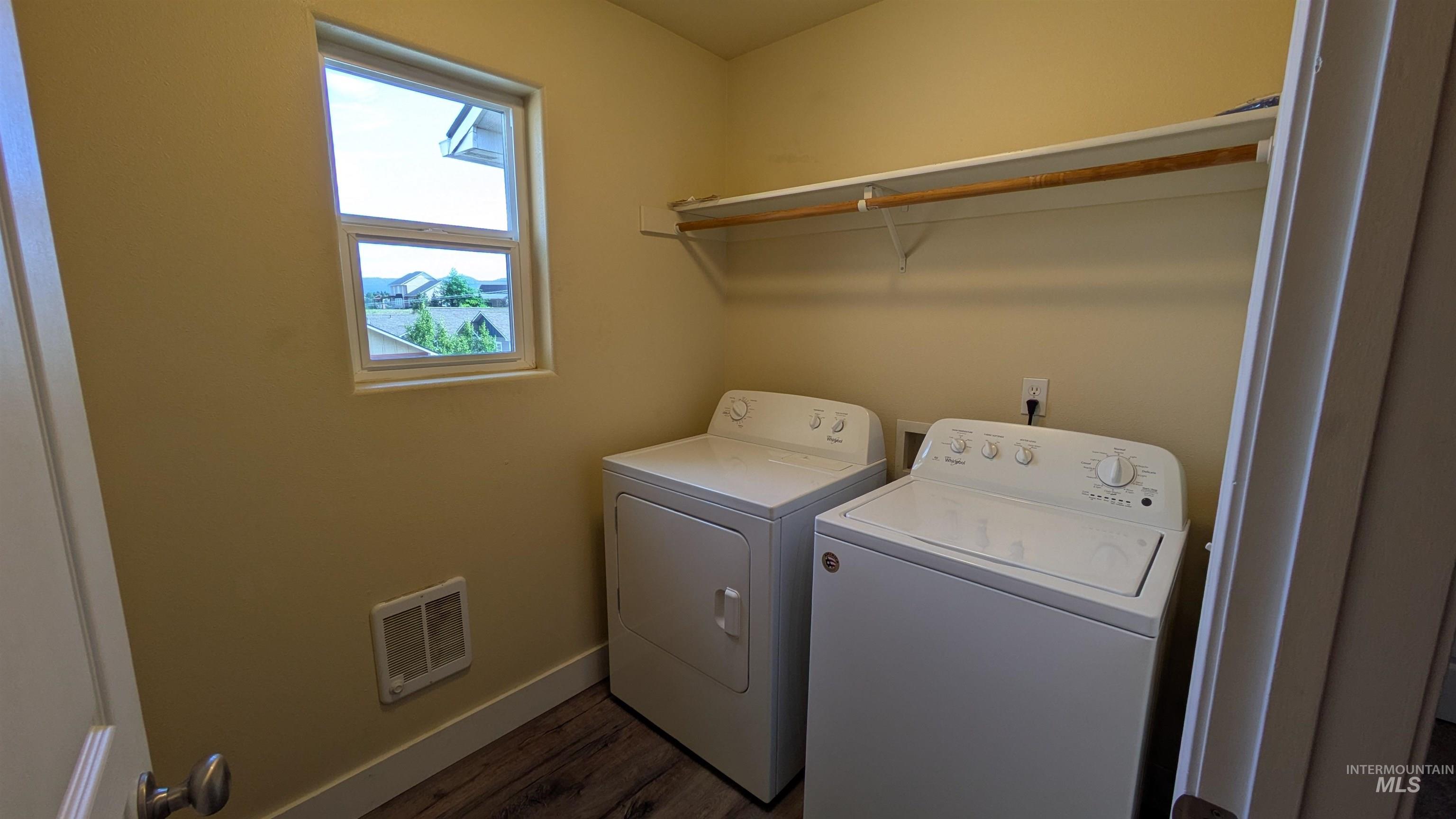 1351 Bristol Rd Property Photo 26