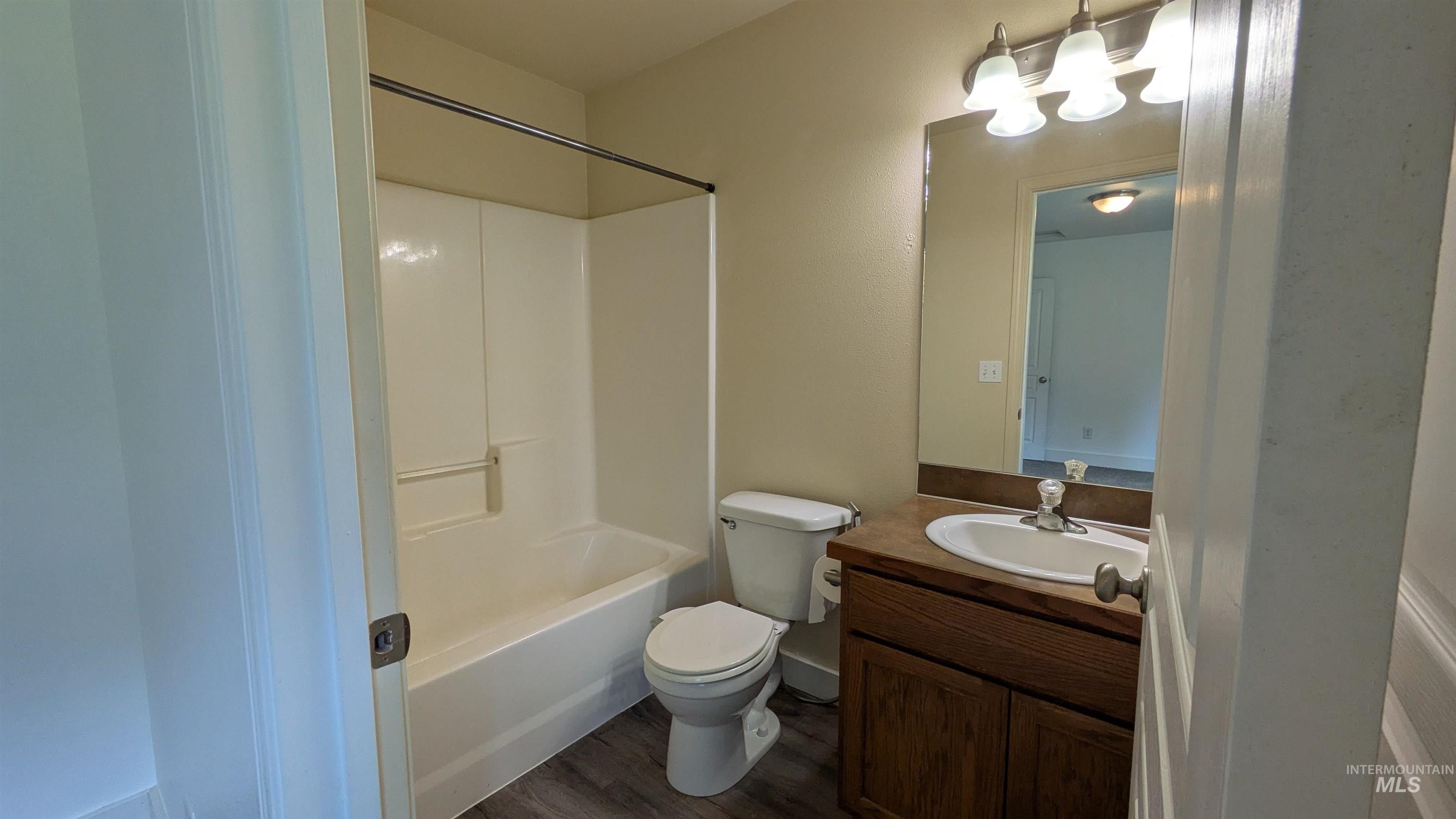 1351 Bristol Rd Property Photo 35