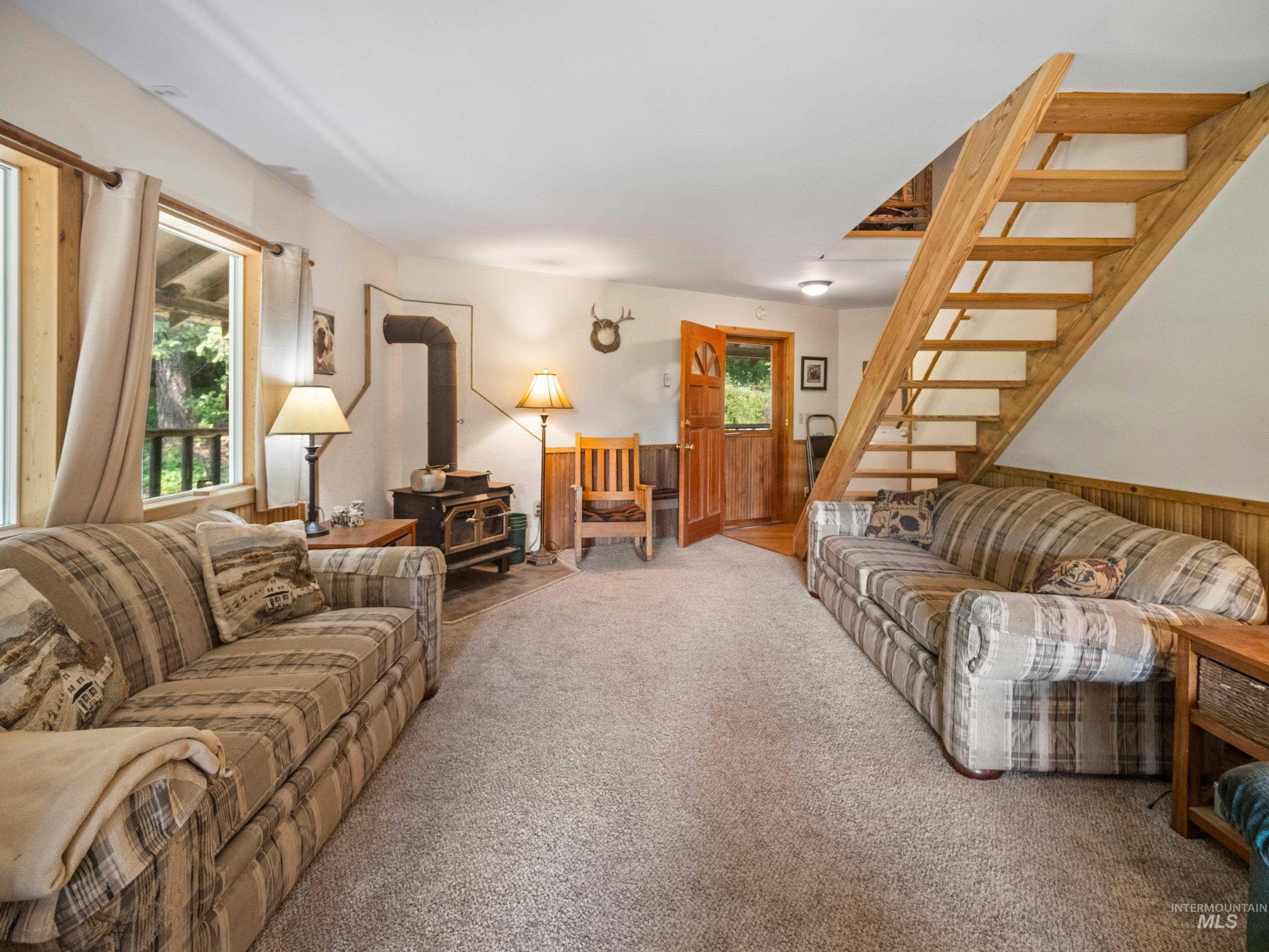 1891 Tom Ho Road Property Photo 14