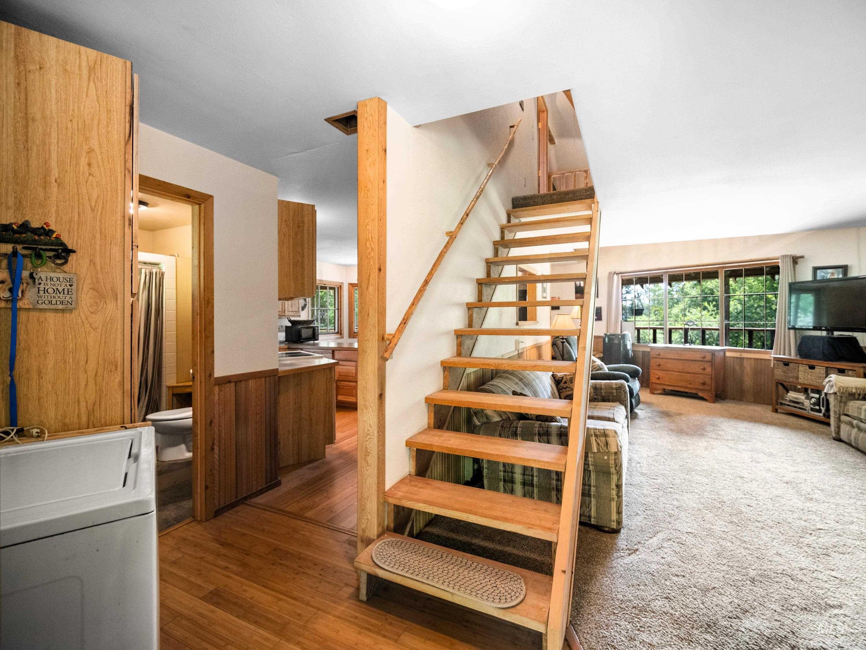 1891 Tom Ho Road Property Photo 17