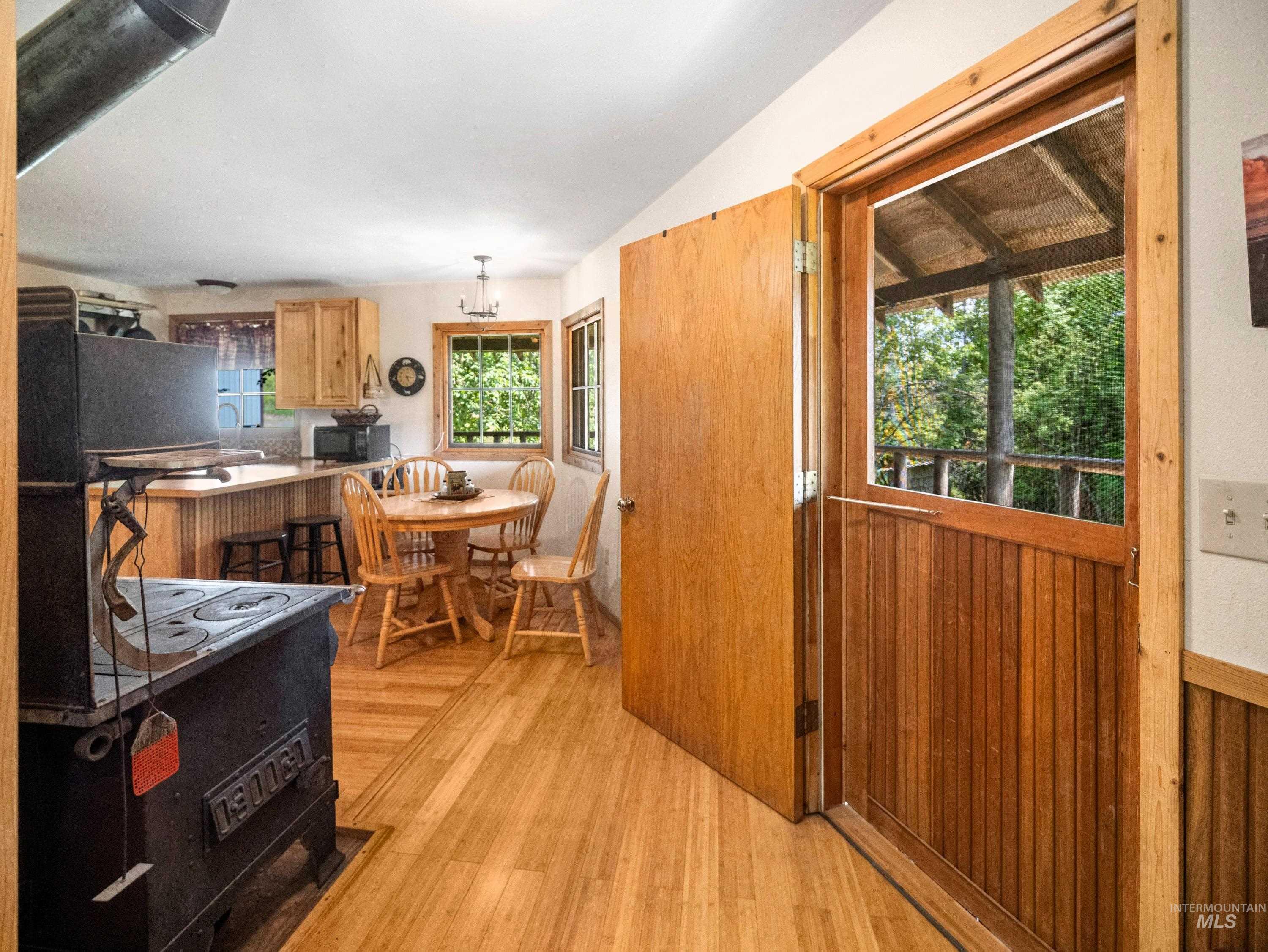 1891 Tom Ho Road Property Photo 21