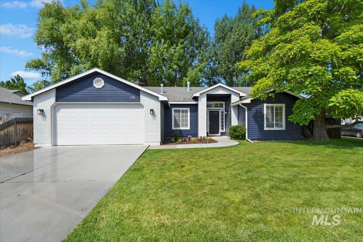 175 N Orchard Heights Way Property Photo 1