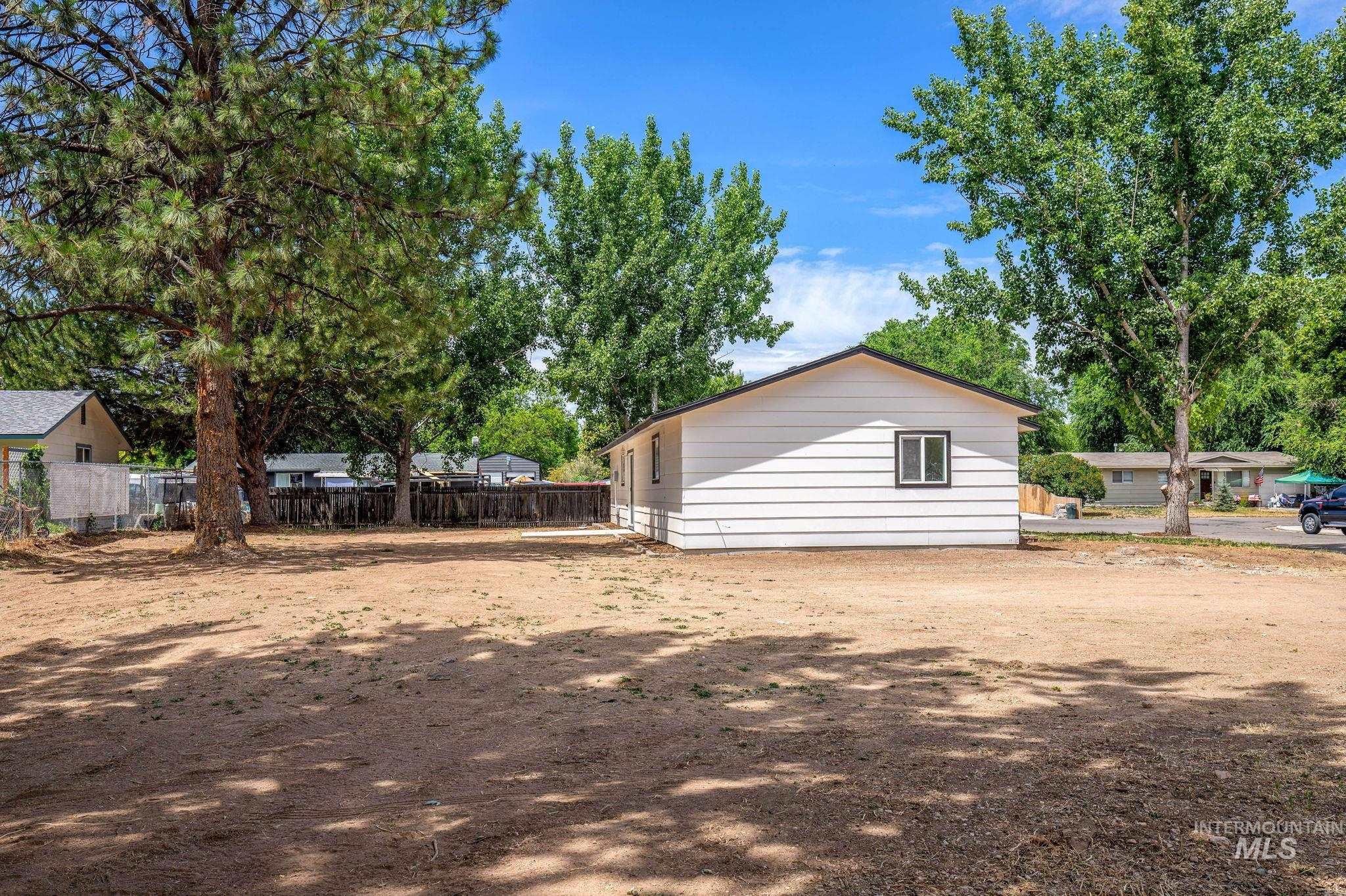11681 El Centro St Property Photo 26