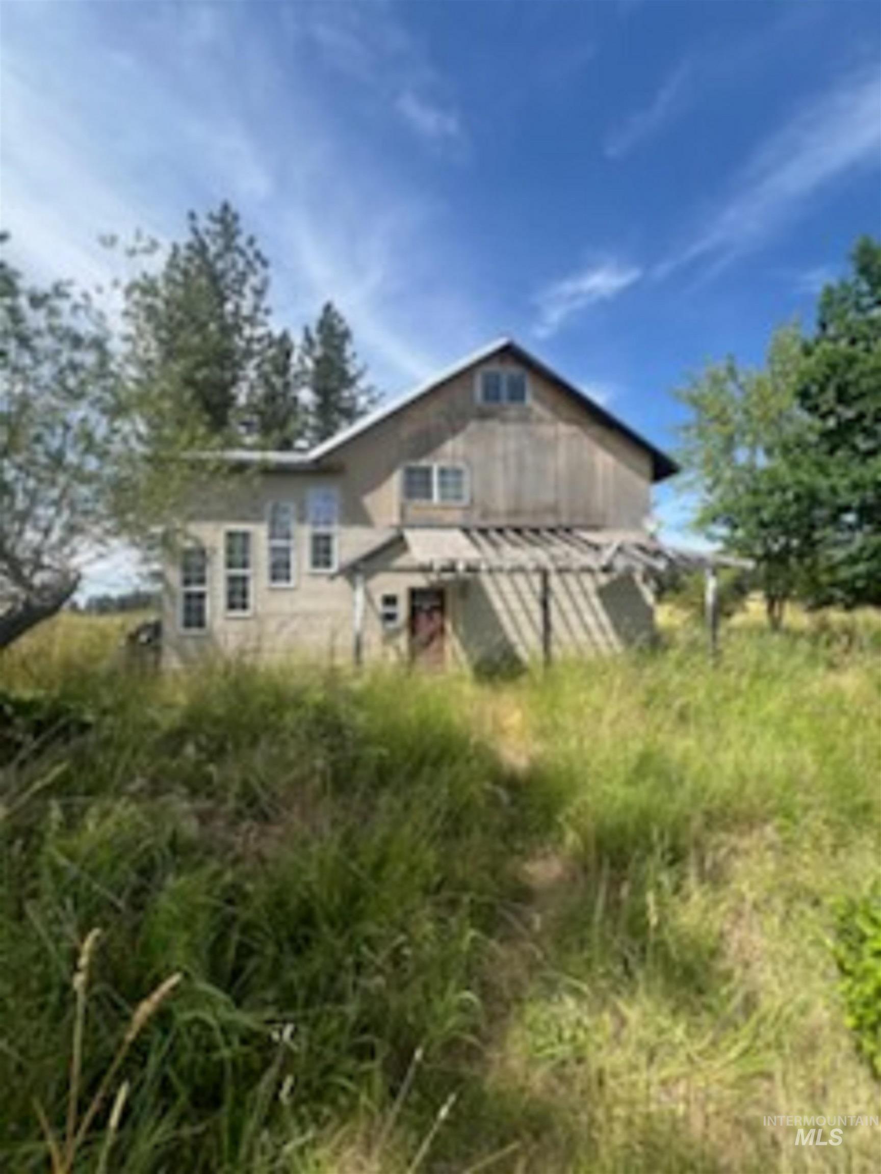 366 Too Kush Property Photo 1