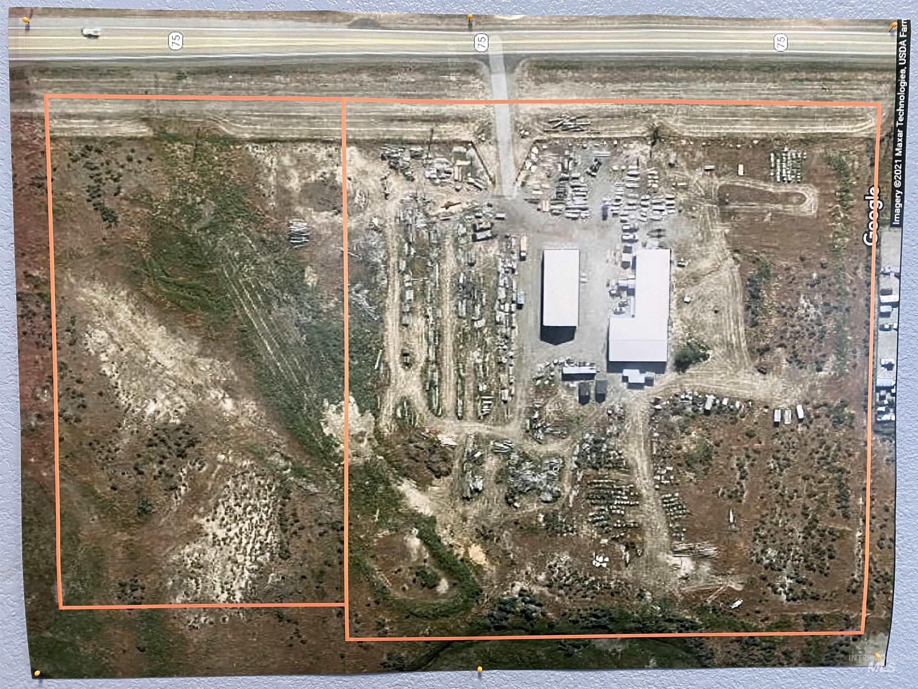 391 Highway 75 Property Photo 4