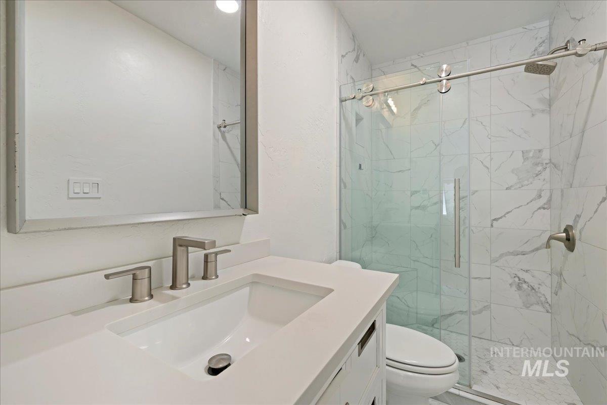 1701 W Resseguie St Property Photo 22