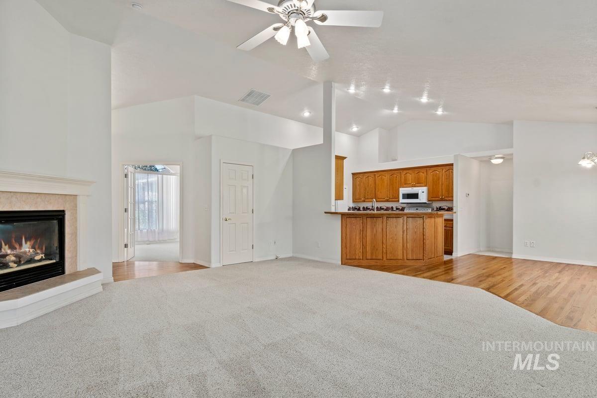 3990 W Teter Property Photo 7