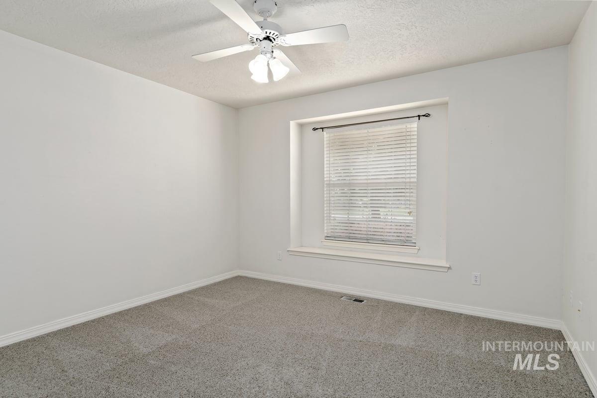3990 W Teter Property Photo 22