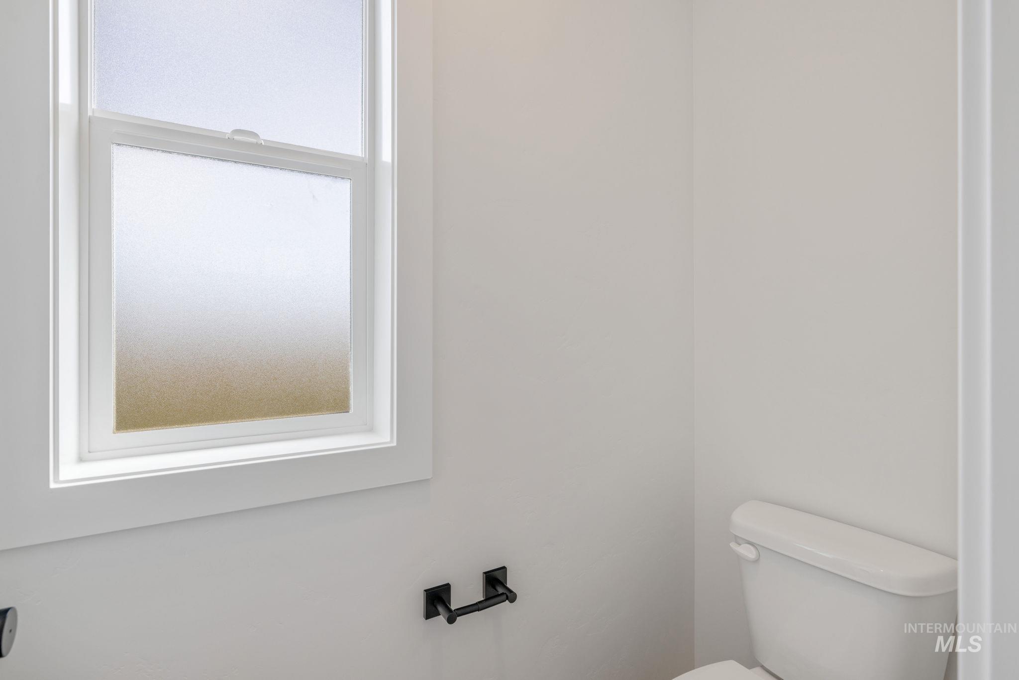 2309 E Valensole St. Property Photo 22