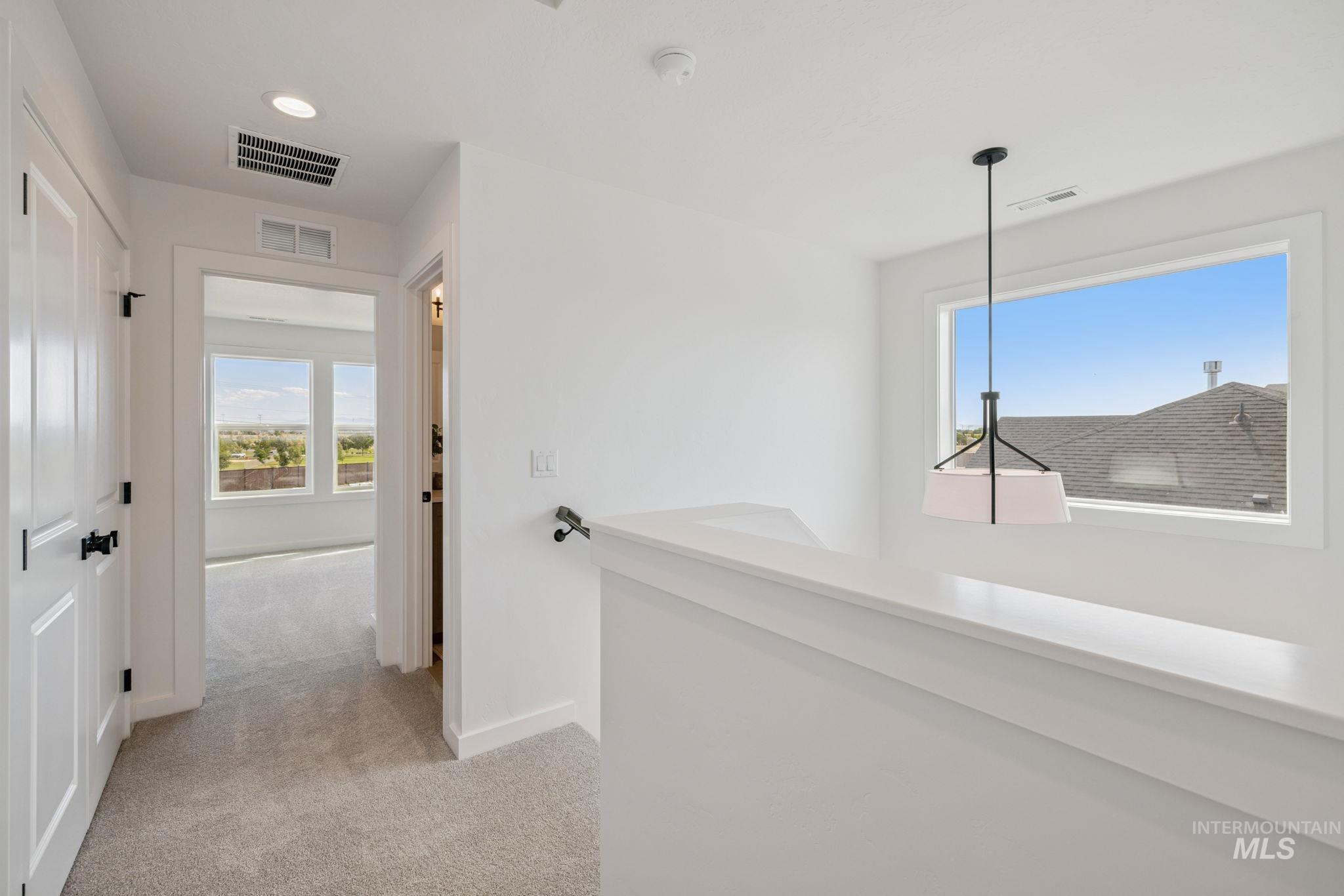 2309 E Valensole St. Property Photo 28