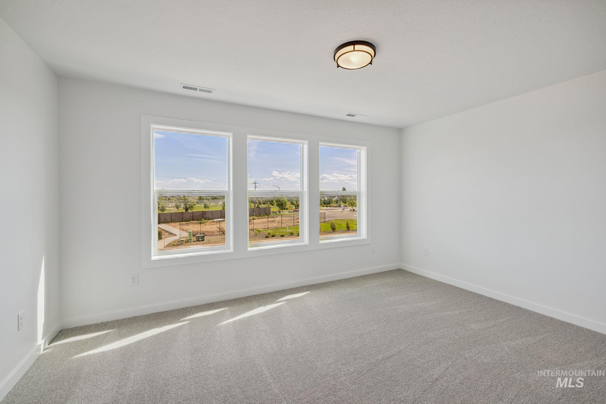 2309 E Valensole St. Property Photo 31