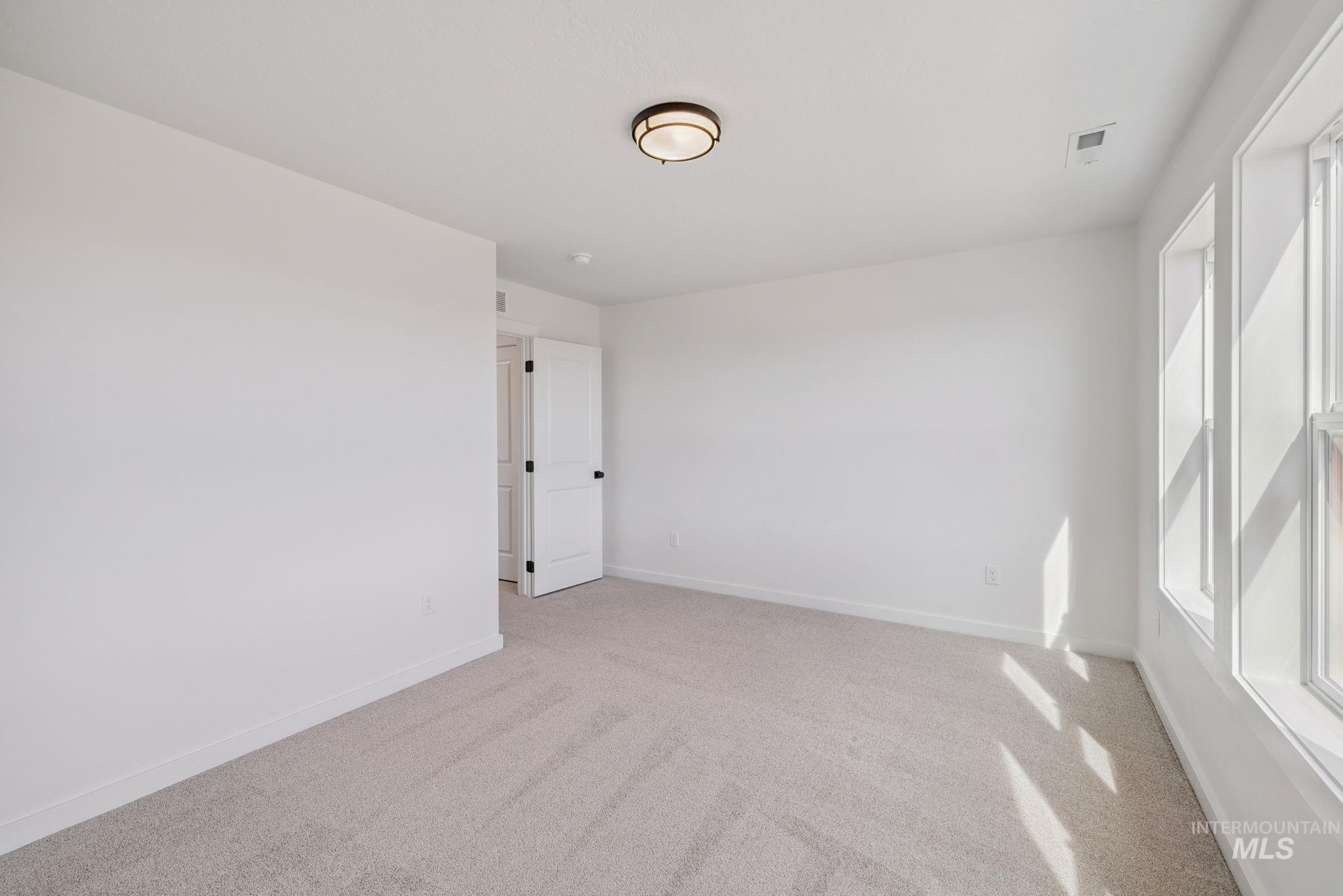 2309 E Valensole St. Property Photo 32