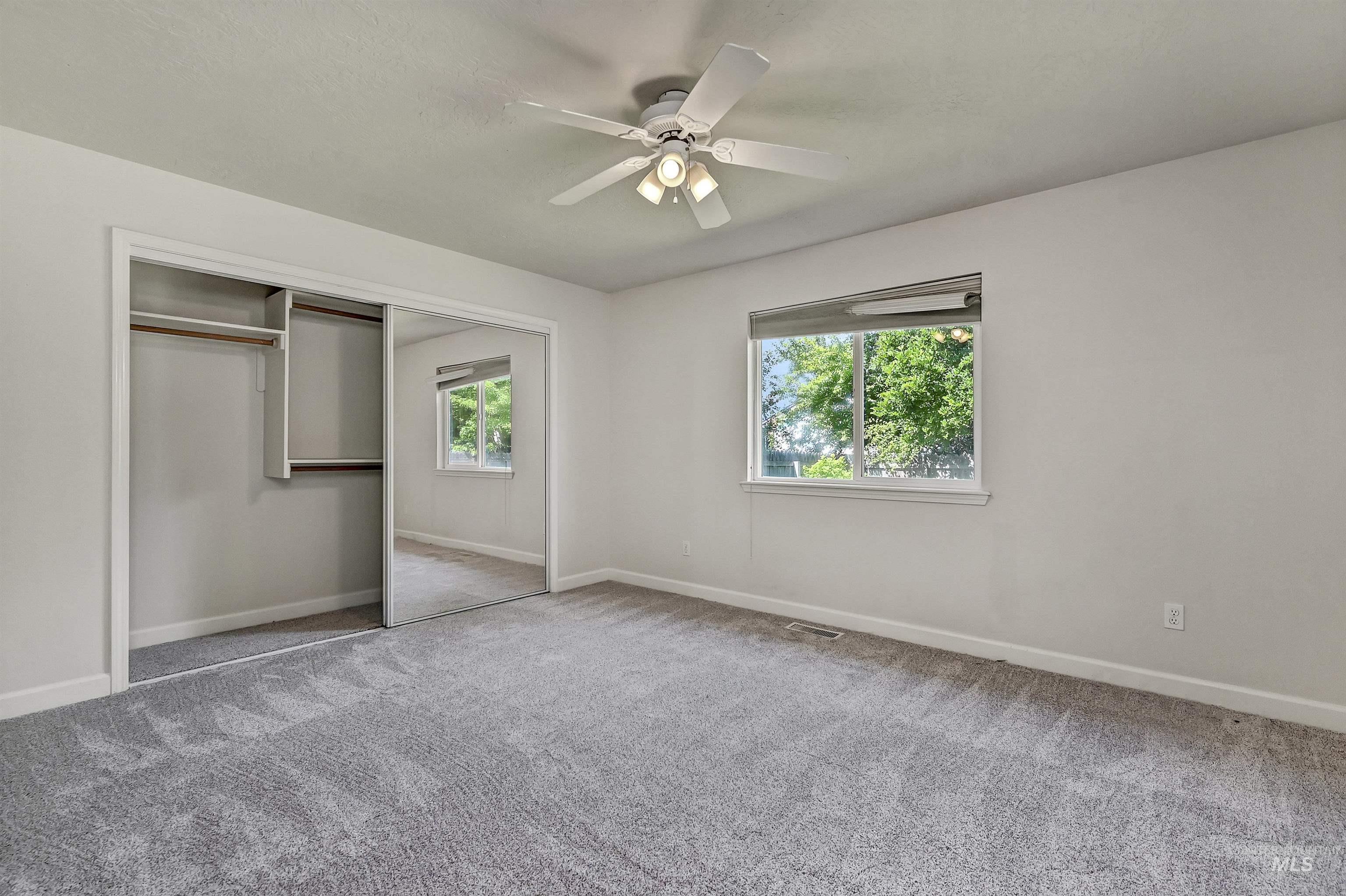 4351 N Wellspring Avenue Property Photo 14