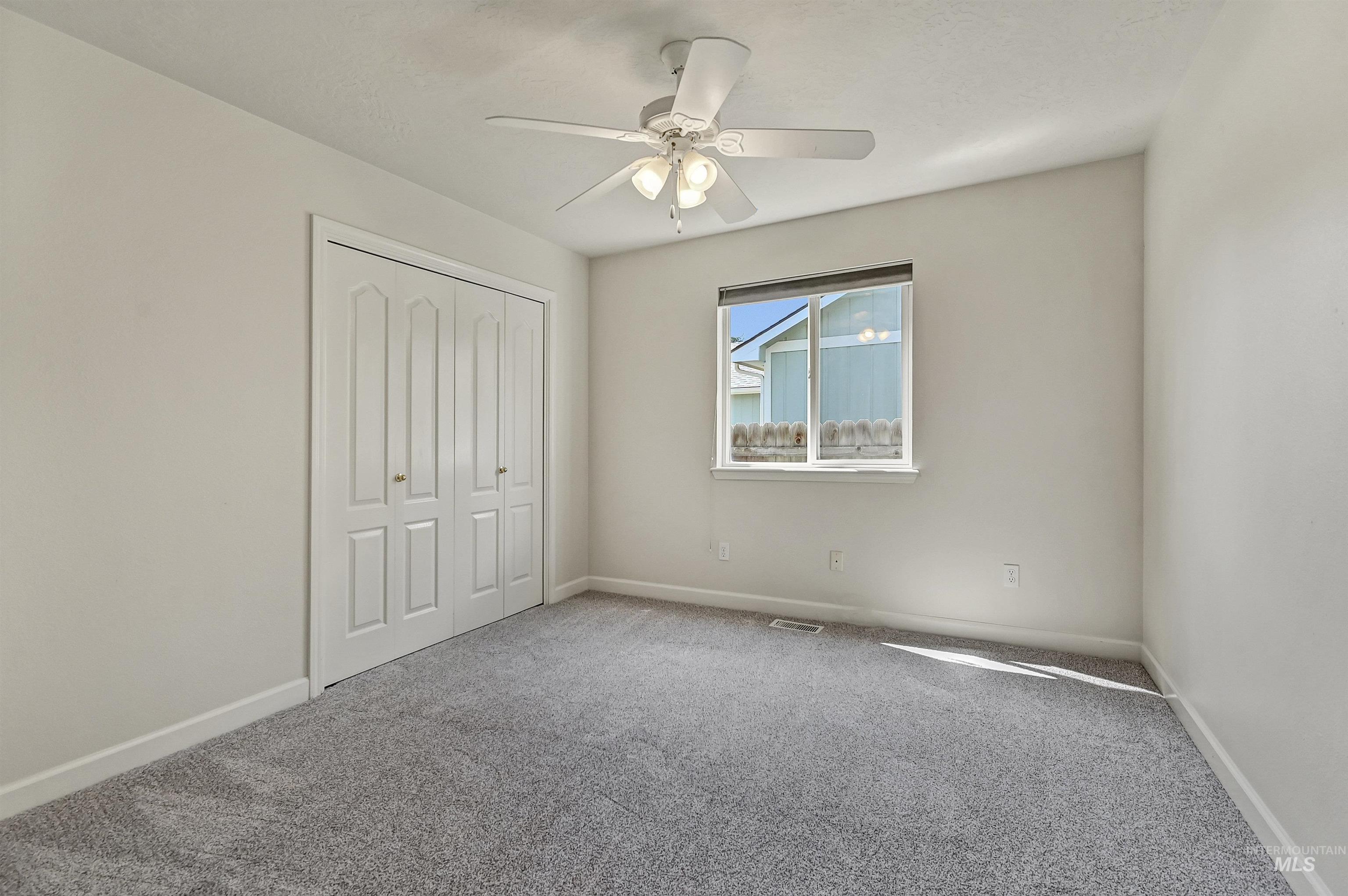 4351 N Wellspring Avenue Property Photo 18