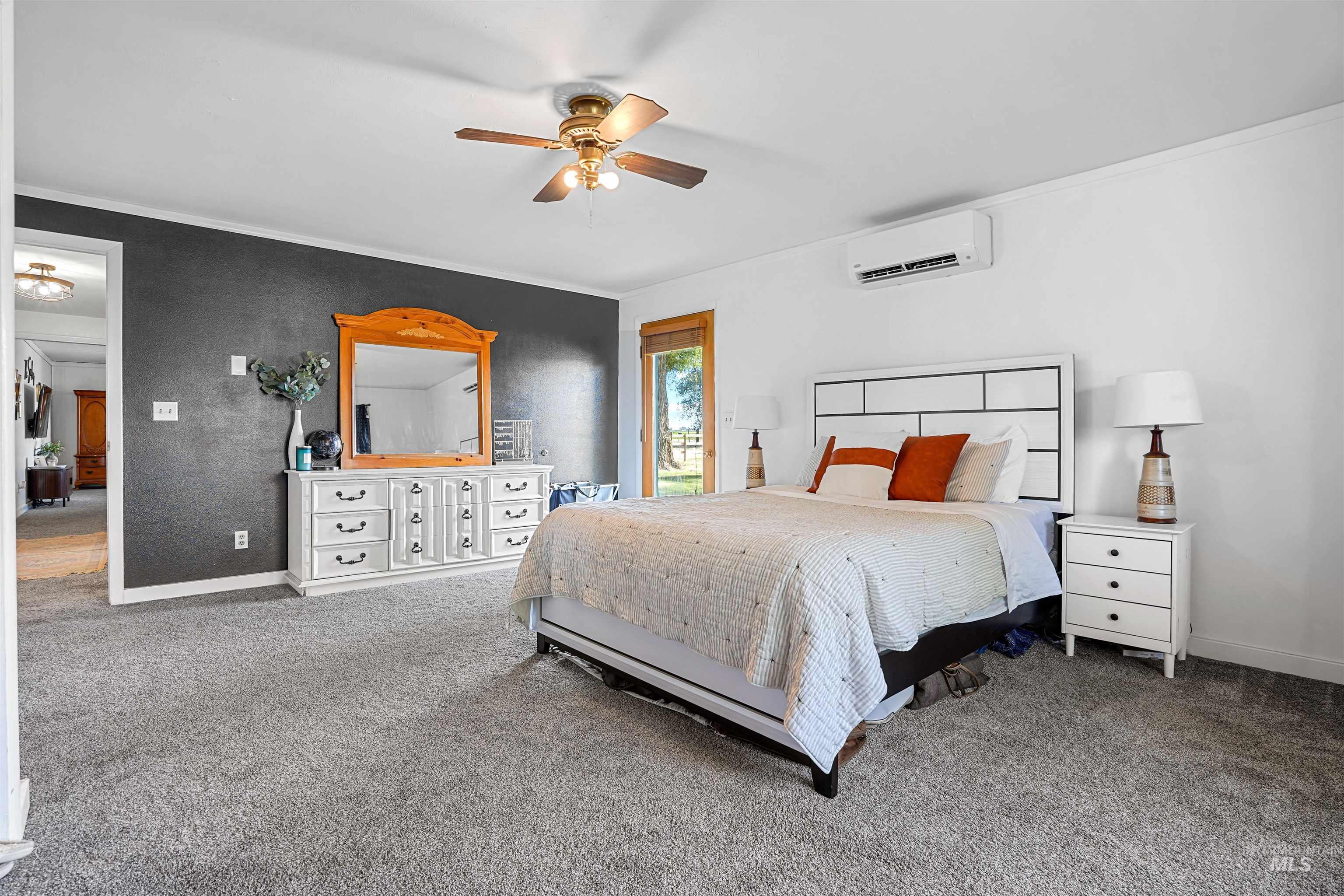 655 E 200 S Property Photo 14