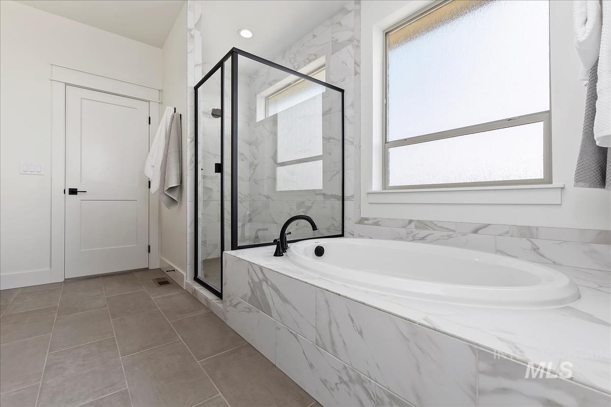 1485 E Andes Dr Property Photo 28