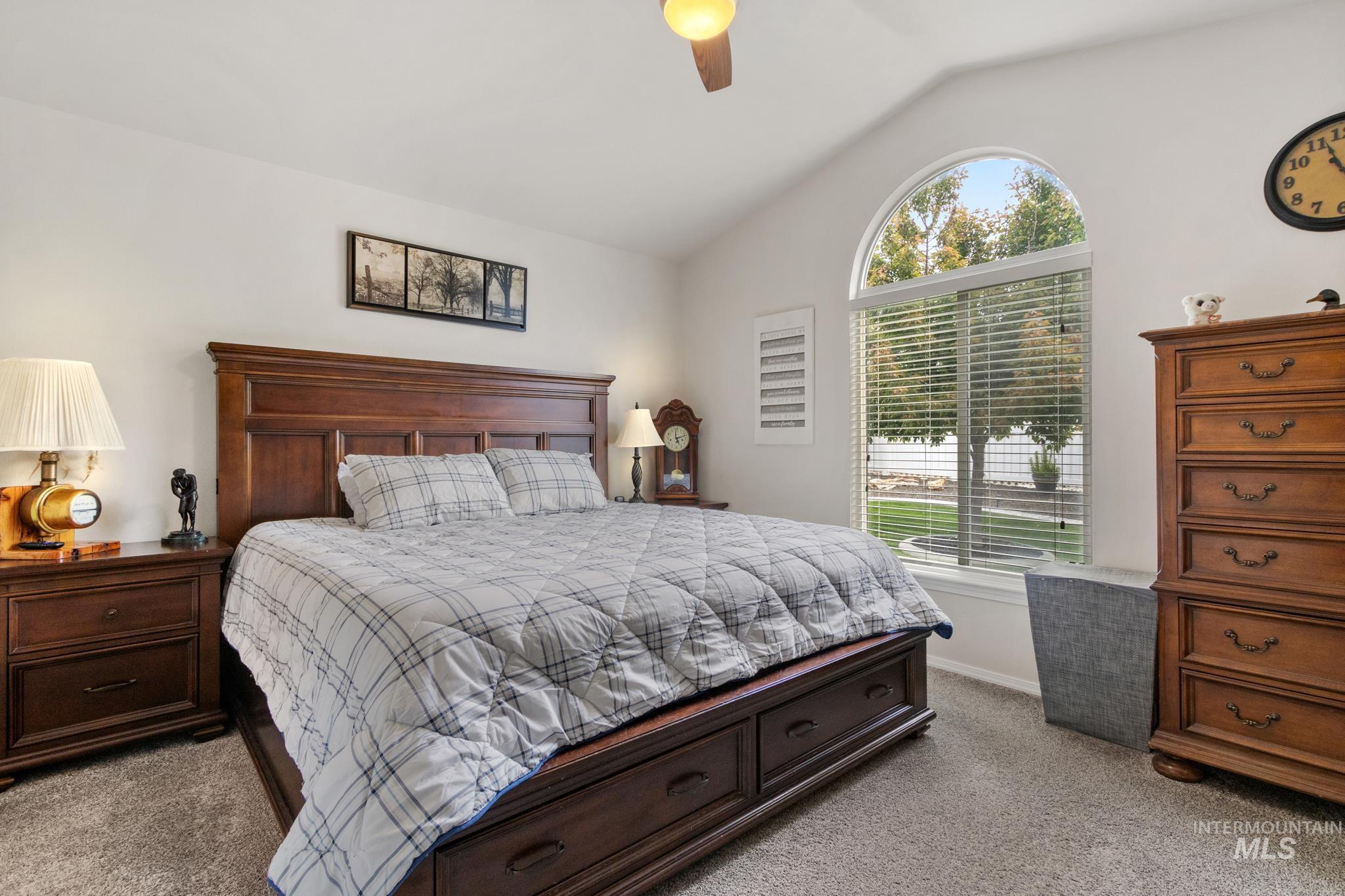 5832 S Guitar Way Property Photo 6