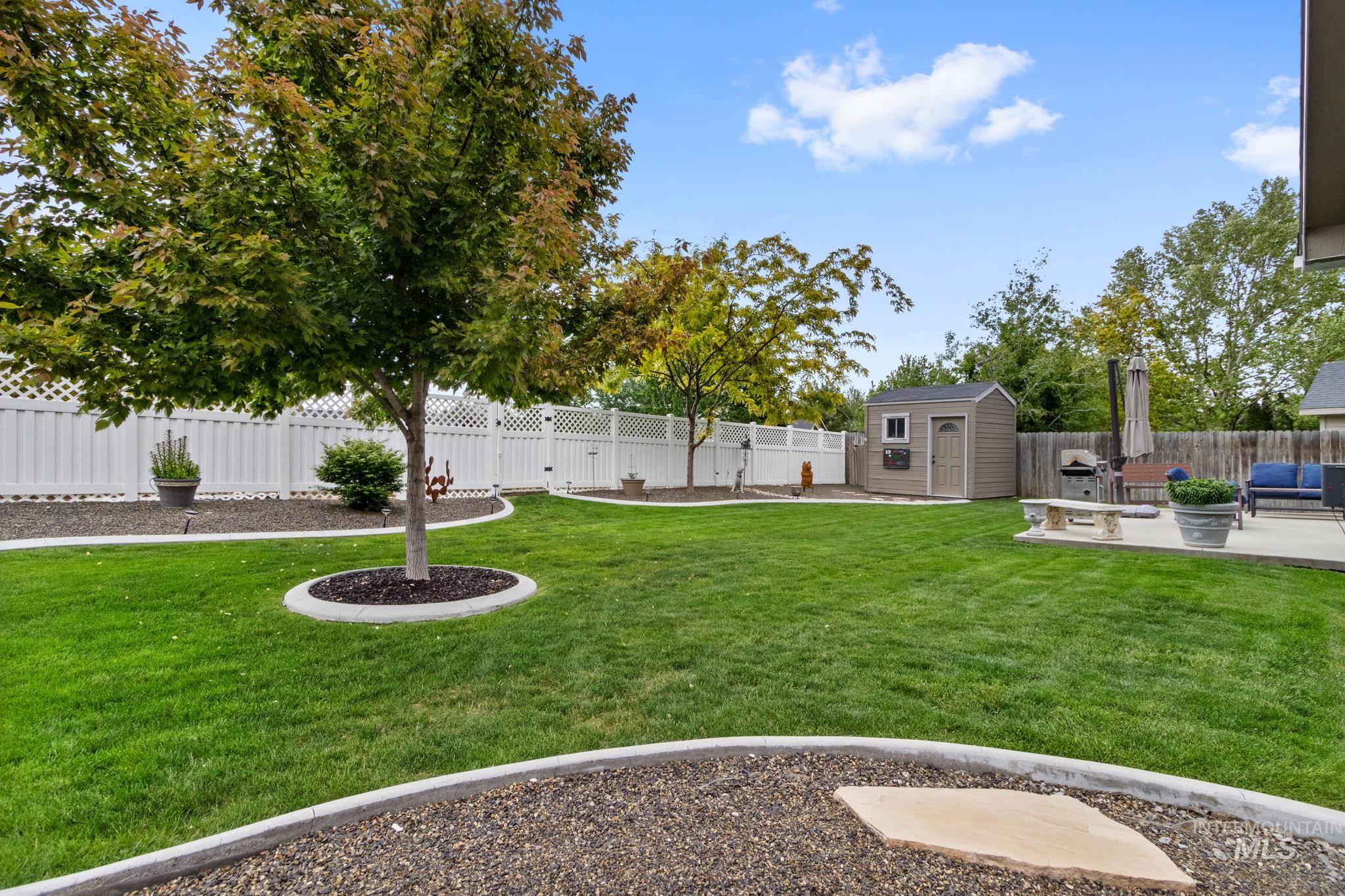 5832 S Guitar Way Property Photo 15