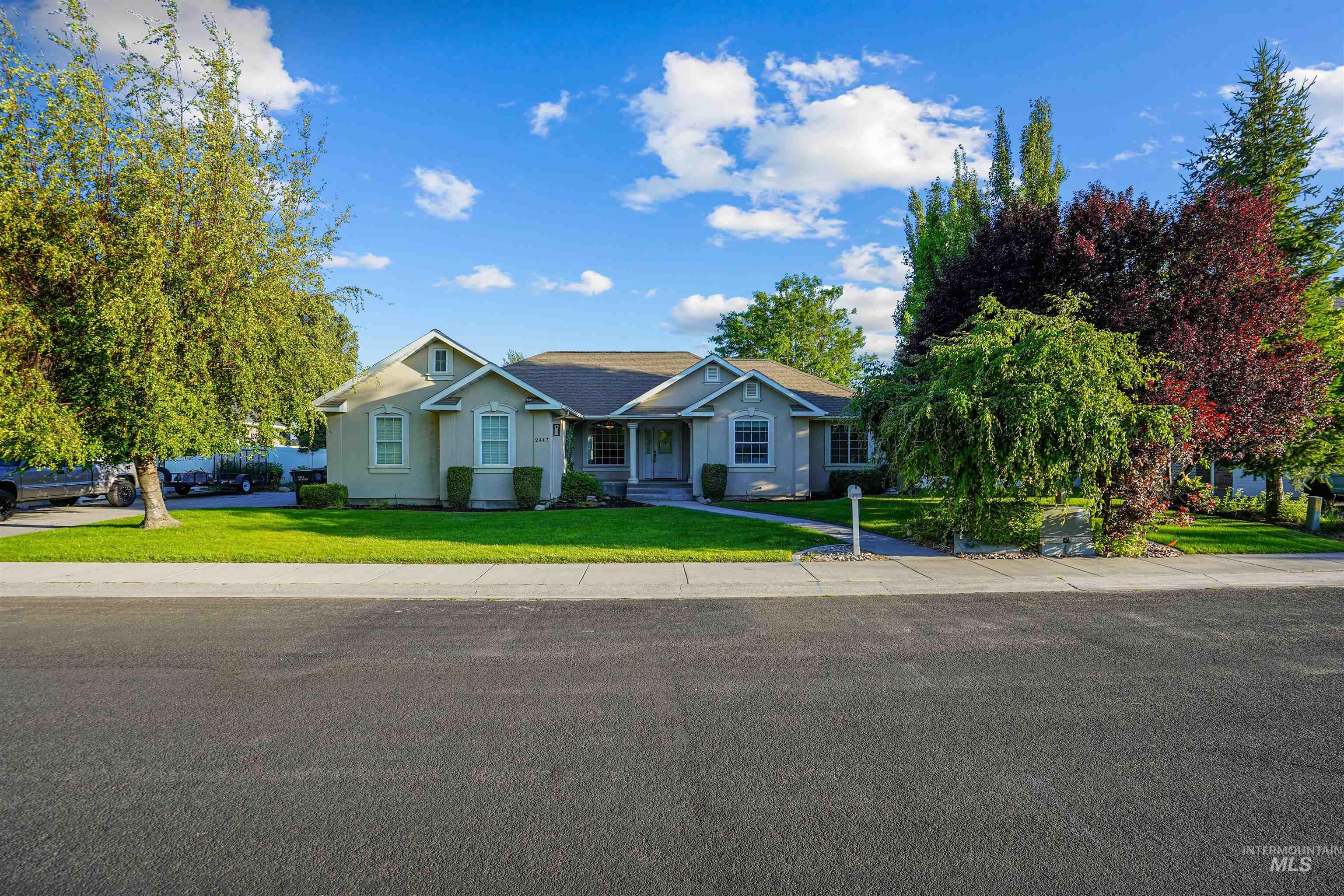 2447 Boardwalk Ct. Property Photo 1