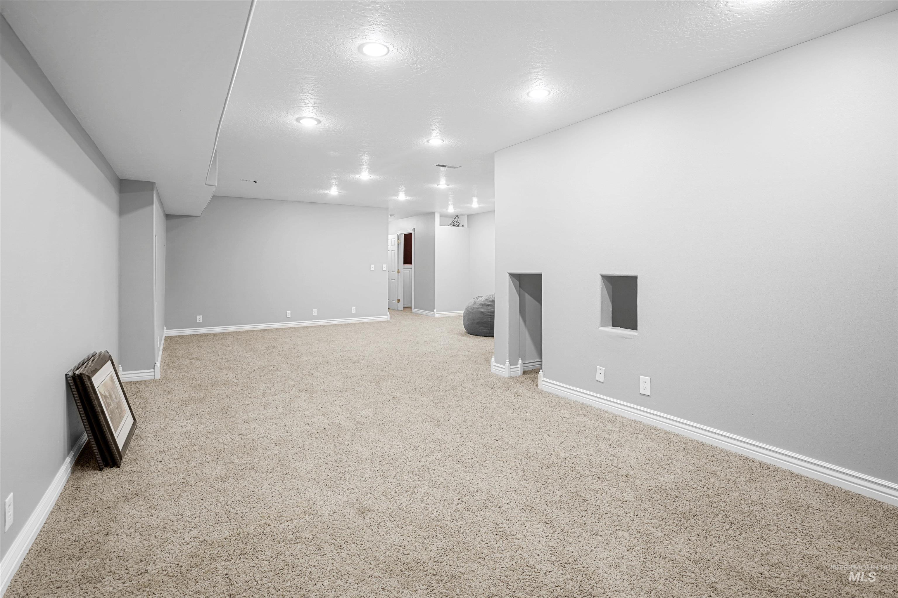 2447 Boardwalk Ct. Property Photo 15
