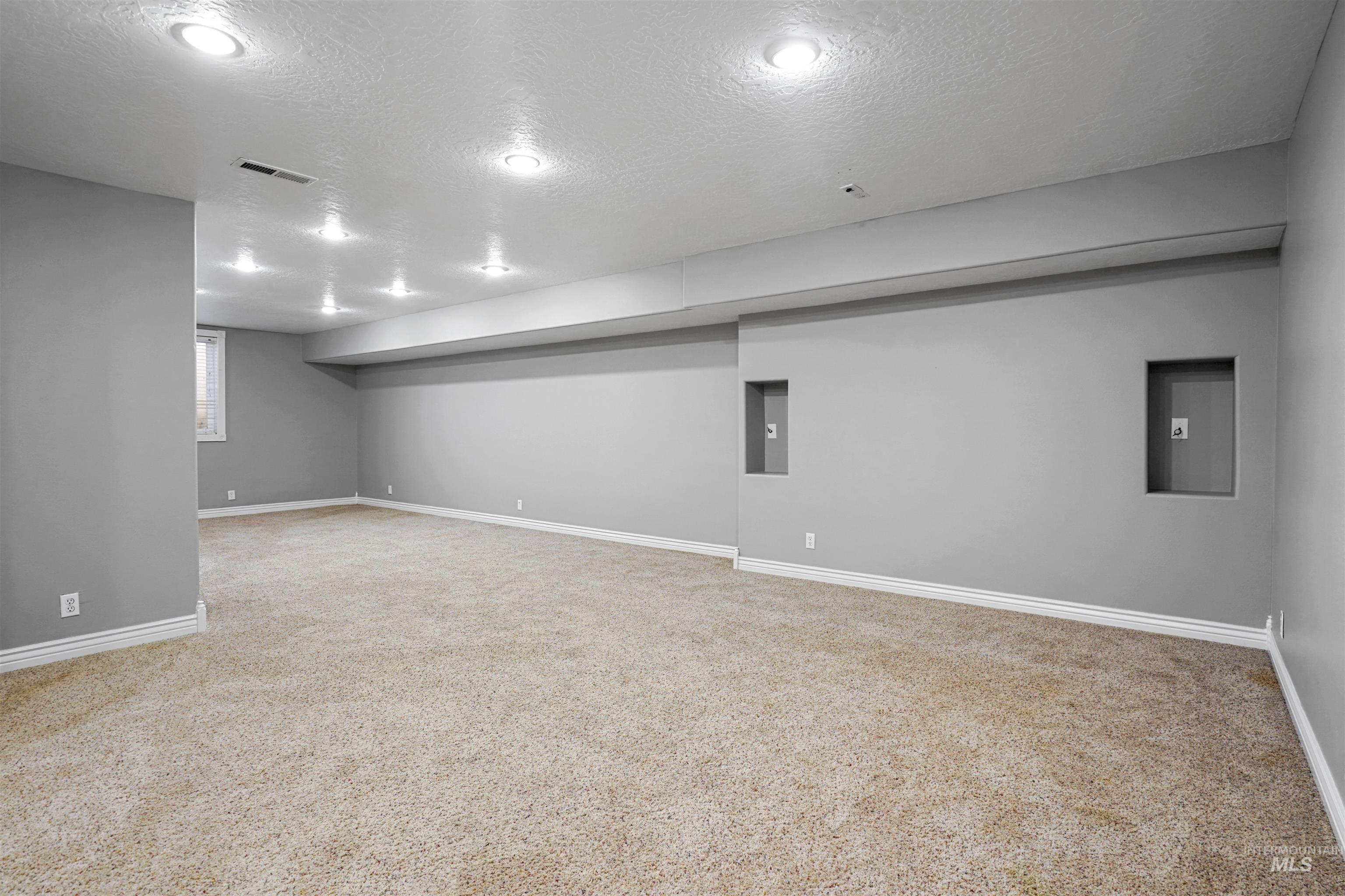 2447 Boardwalk Ct. Property Photo 16