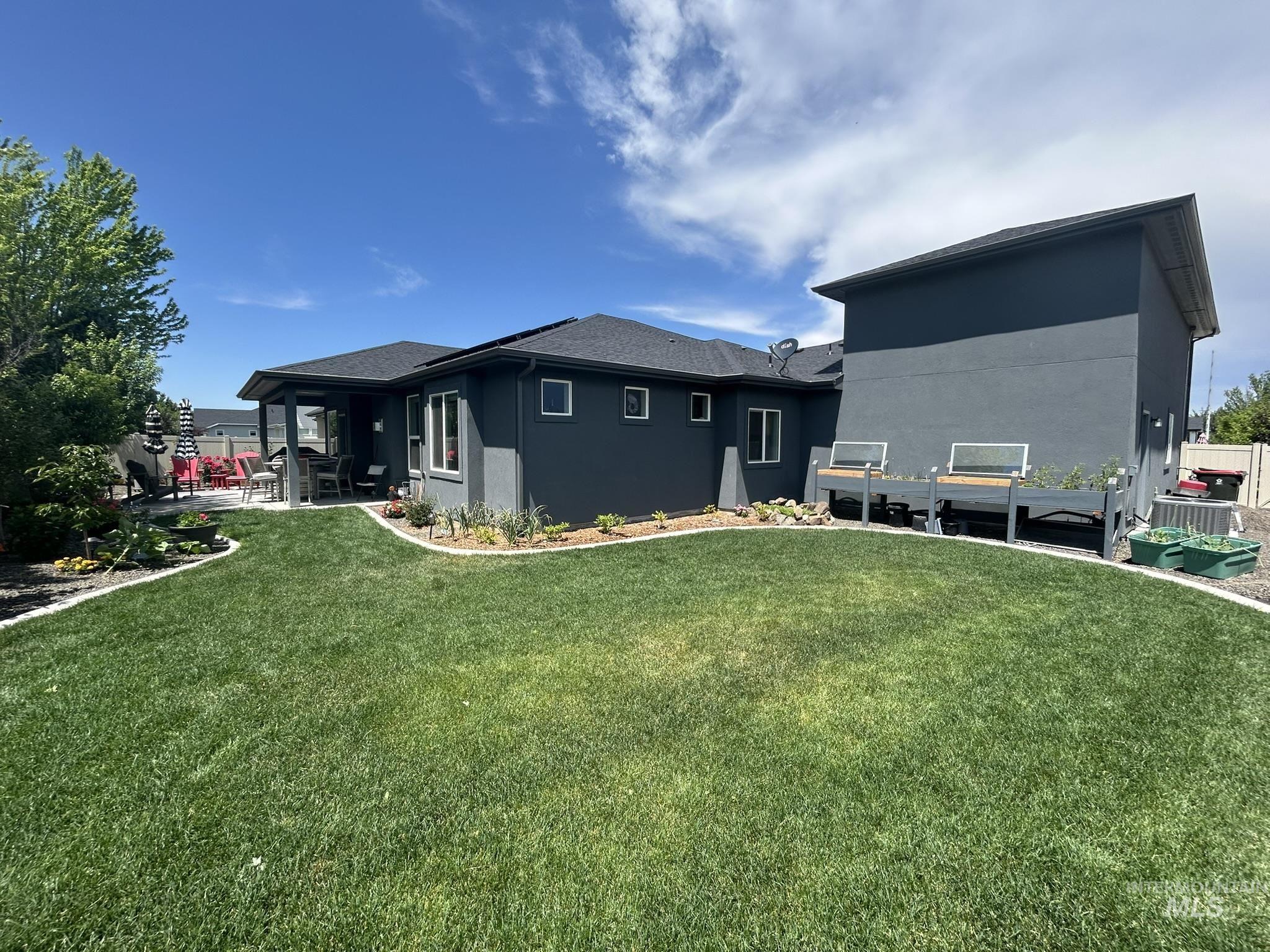 1127 E Territory St. Property Photo 33