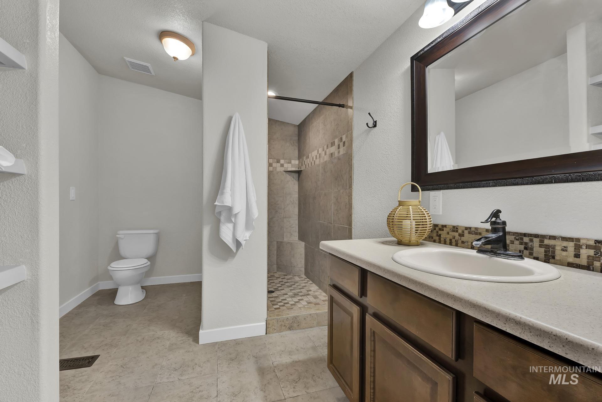 6385 Melba Road Property Photo 18