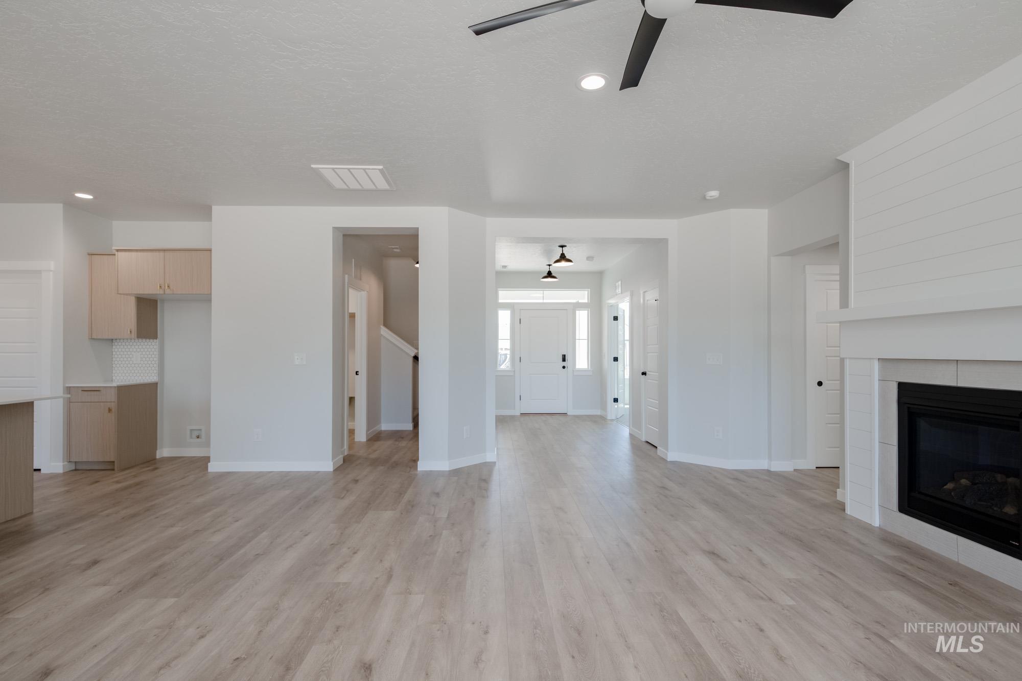 10128 W La Jolla Ct Property Photo 11