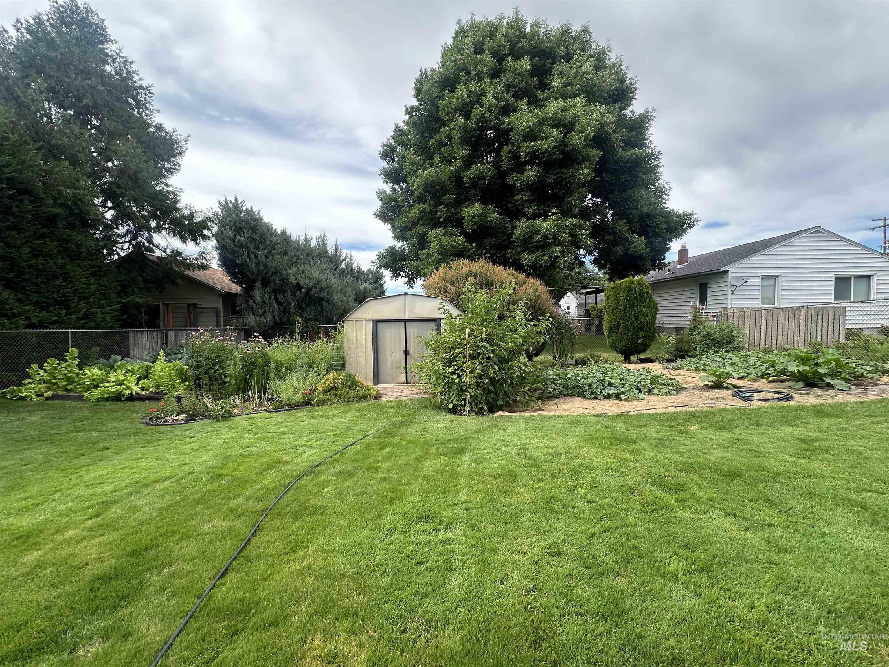 3324 8th Street Property Photo 6