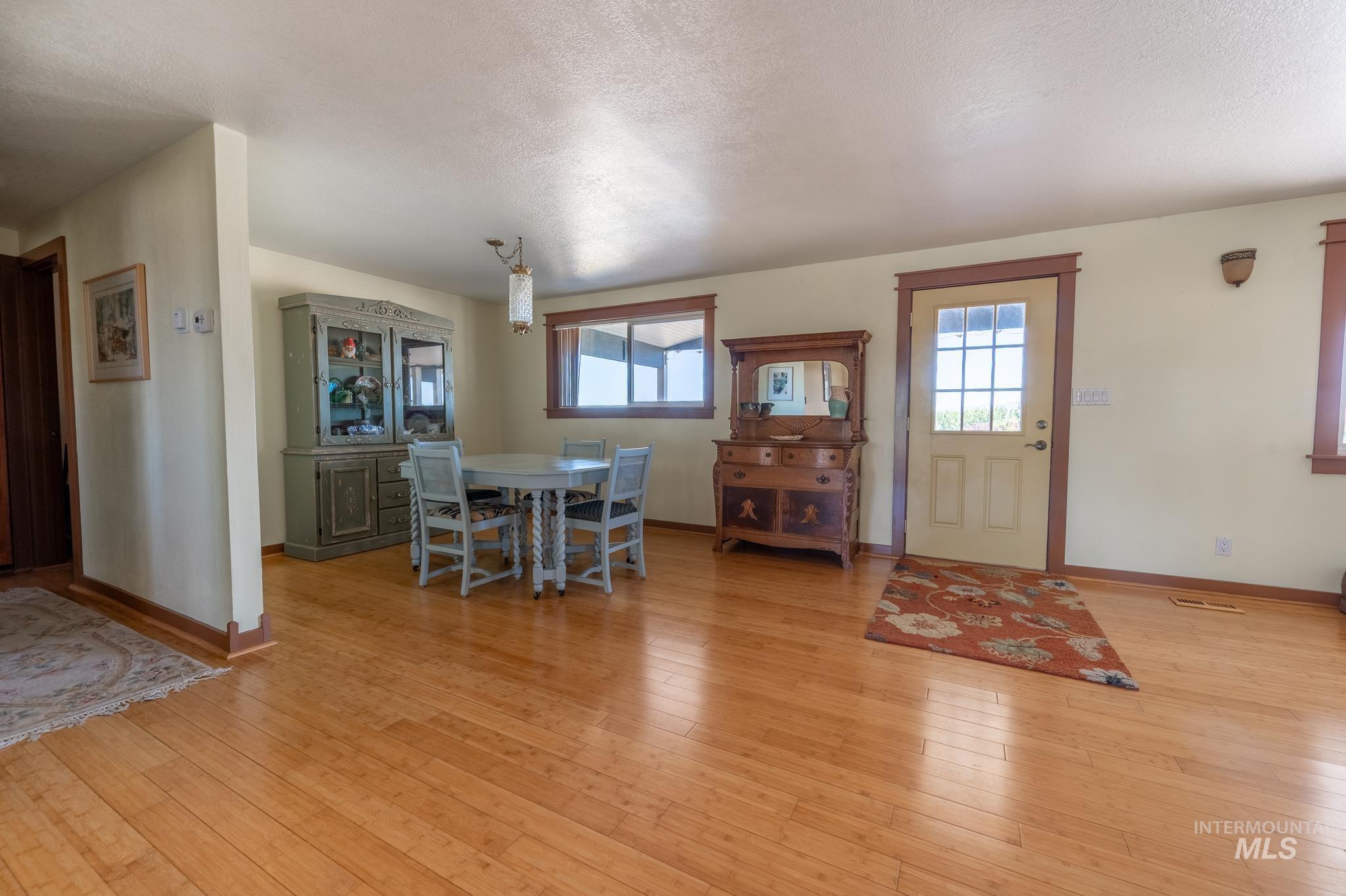11187 W Chapin Property Photo 5