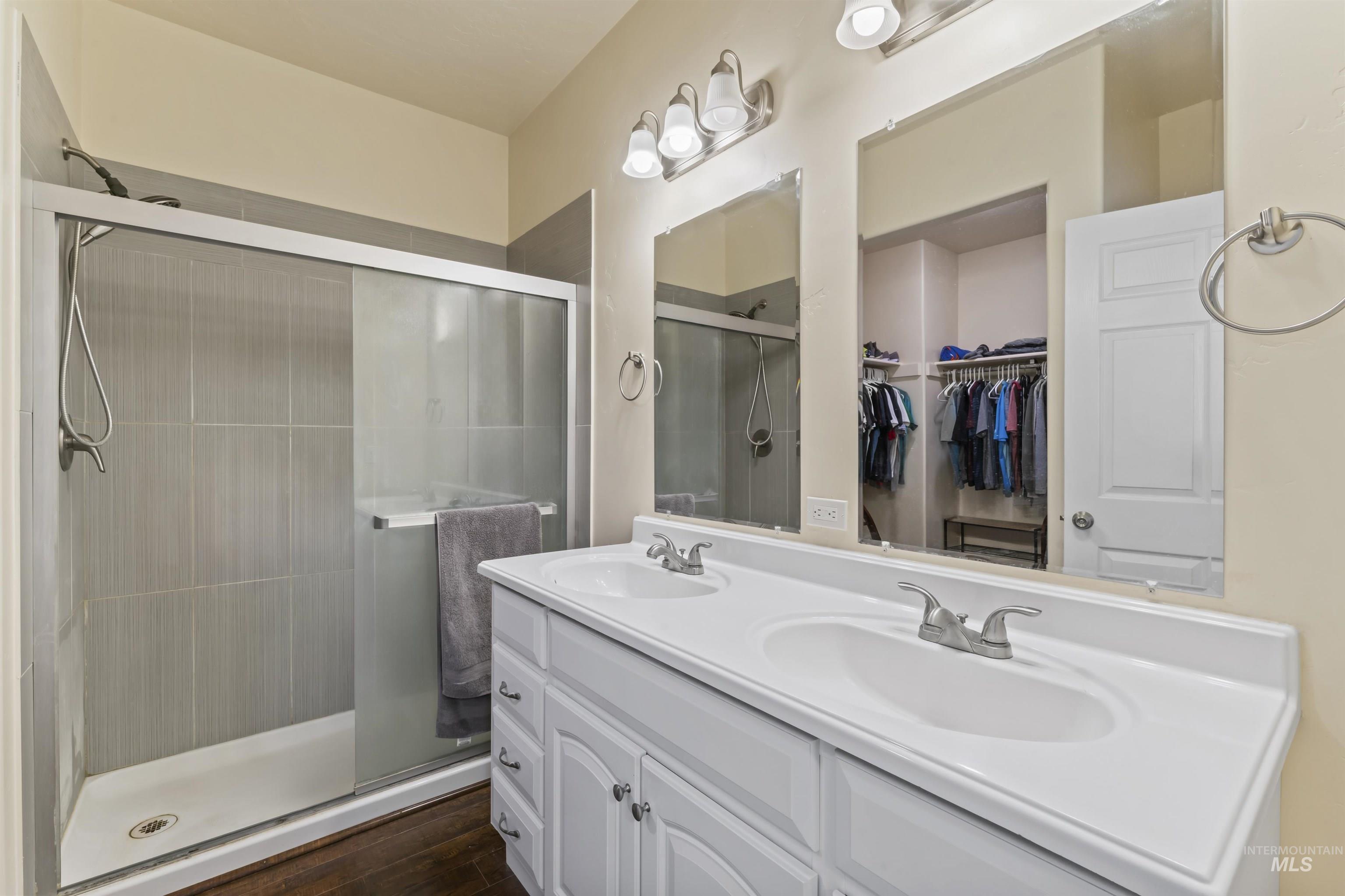 2908 N Villere Ln Property Photo 8