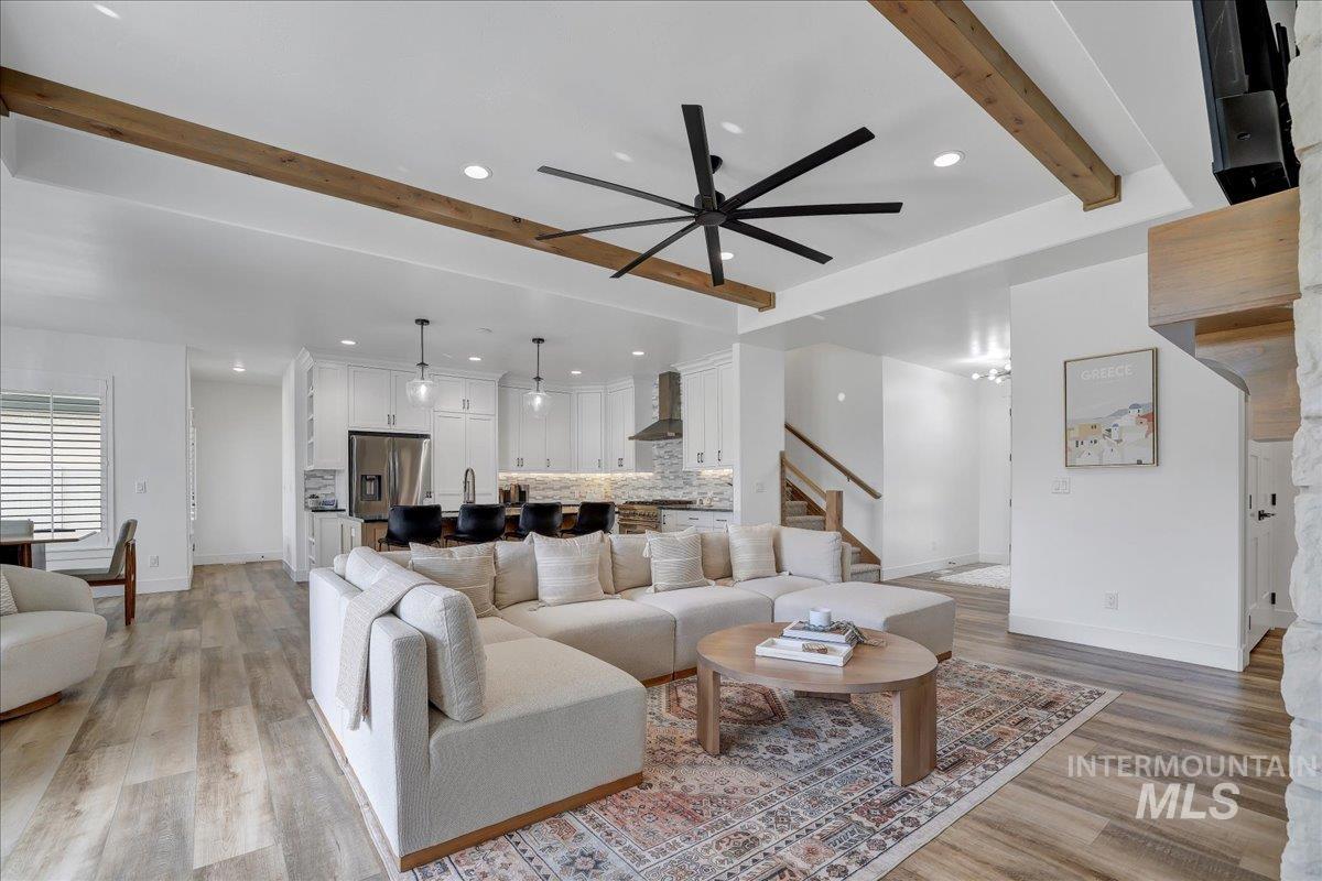 2078 Red Rock Way Property Photo 9