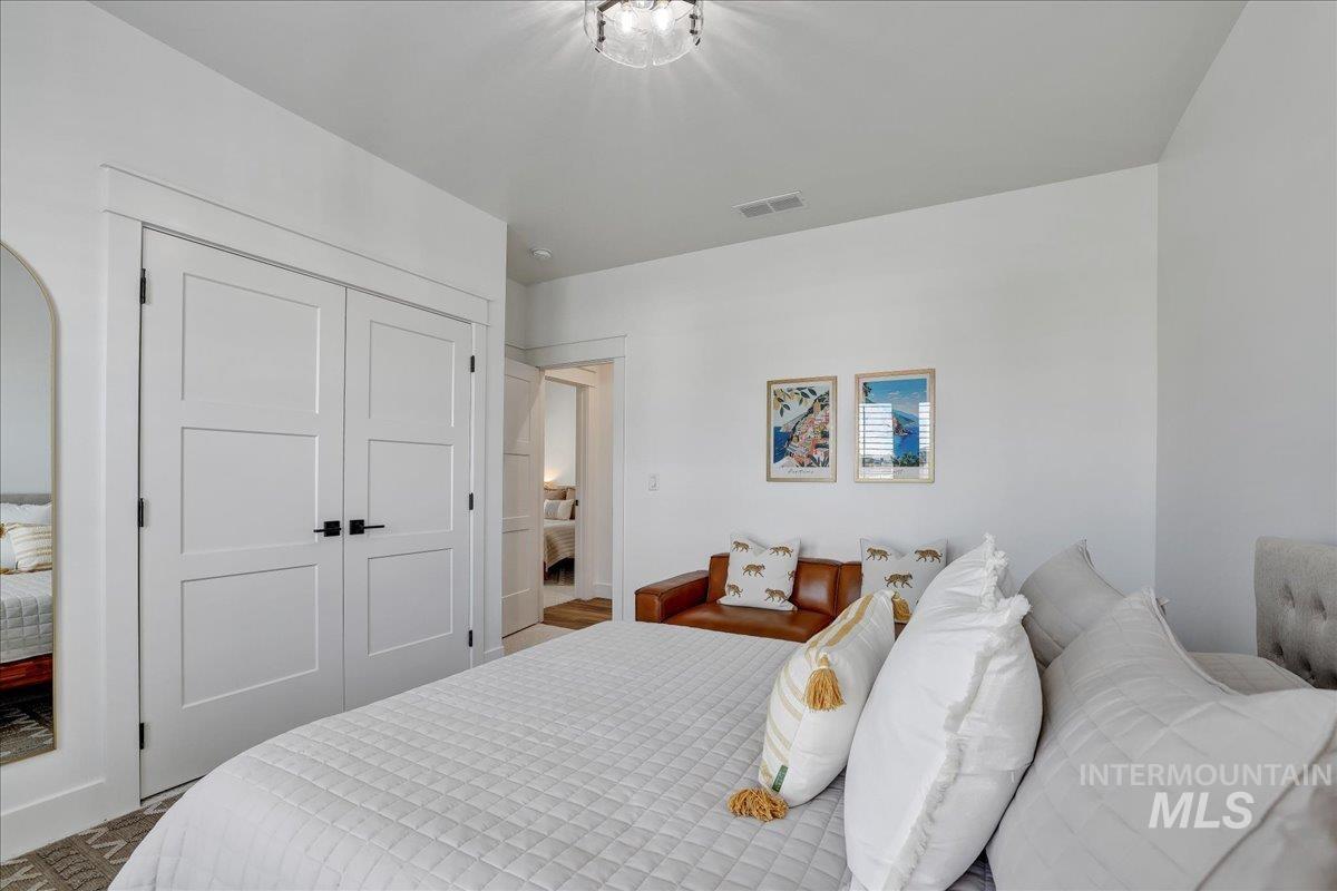 2078 Red Rock Way Property Photo 18