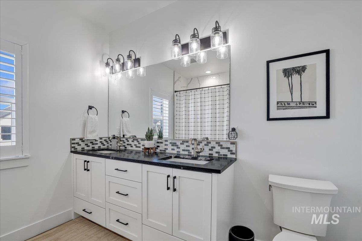 2078 Red Rock Way Property Photo 20