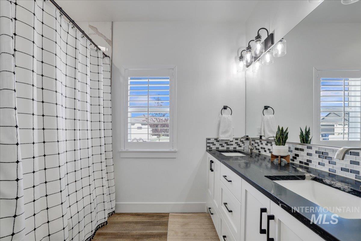 2078 Red Rock Way Property Photo 21