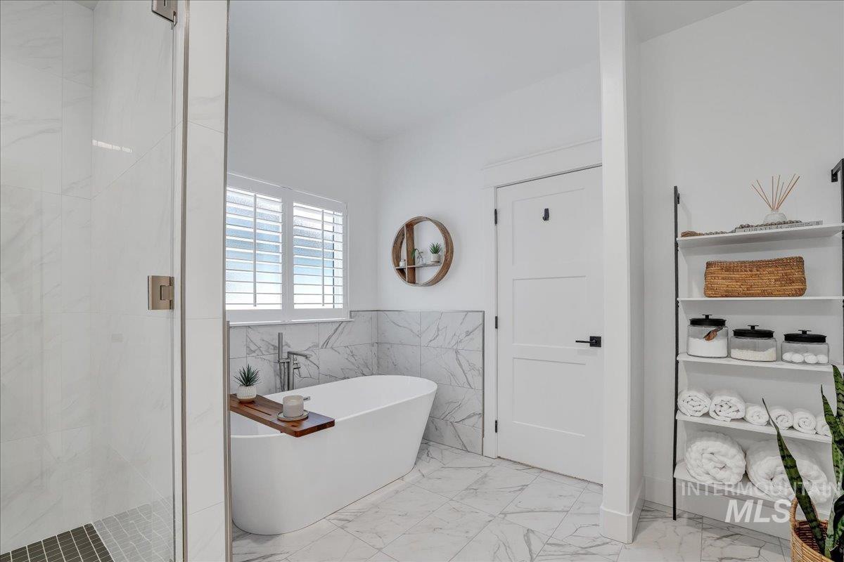 2078 Red Rock Way Property Photo 32