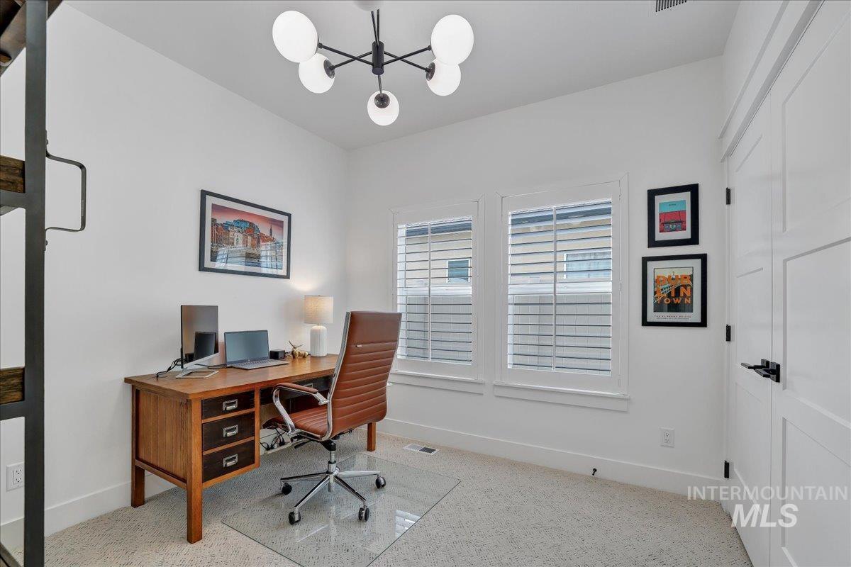 2078 Red Rock Way Property Photo 40