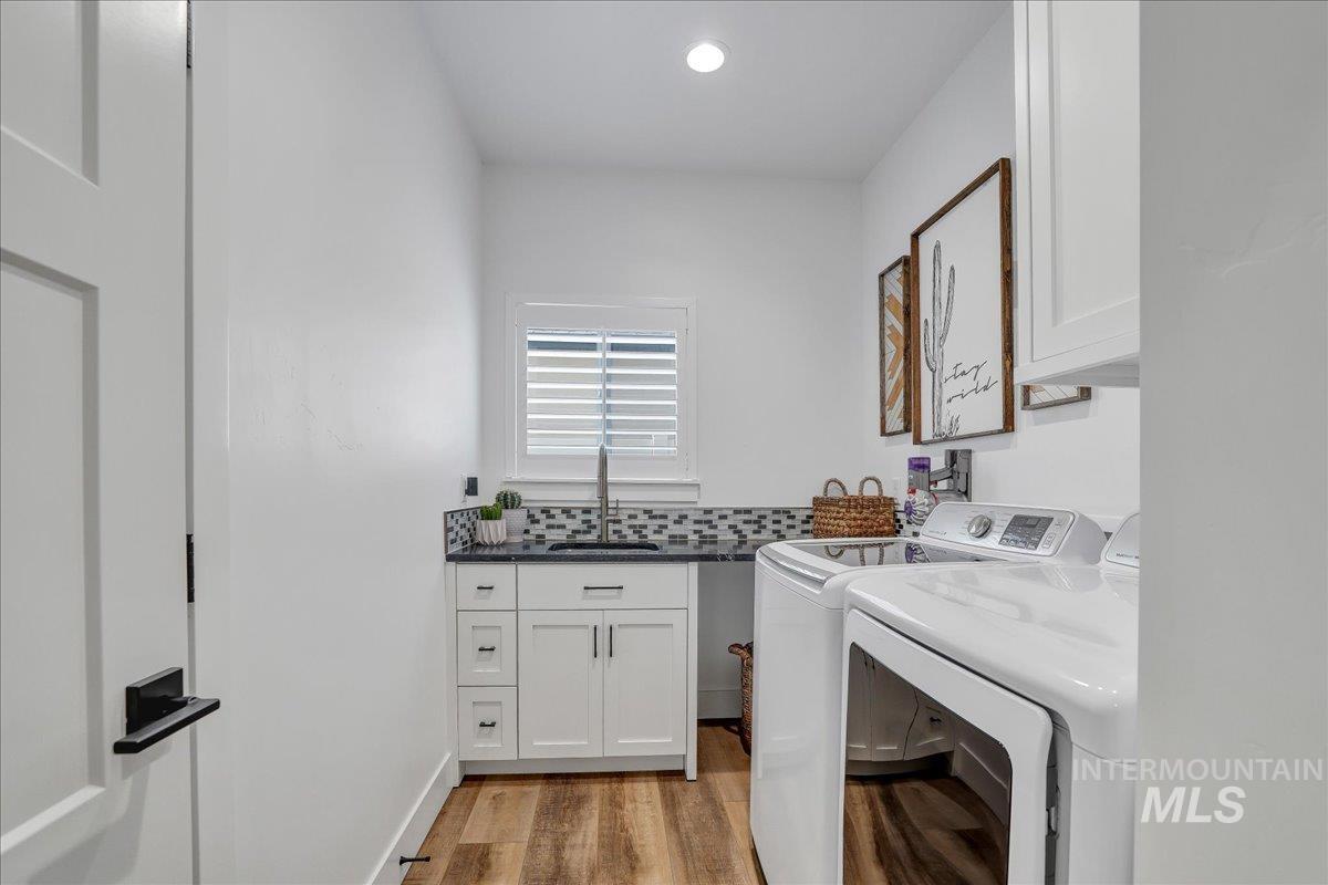 2078 Red Rock Way Property Photo 42