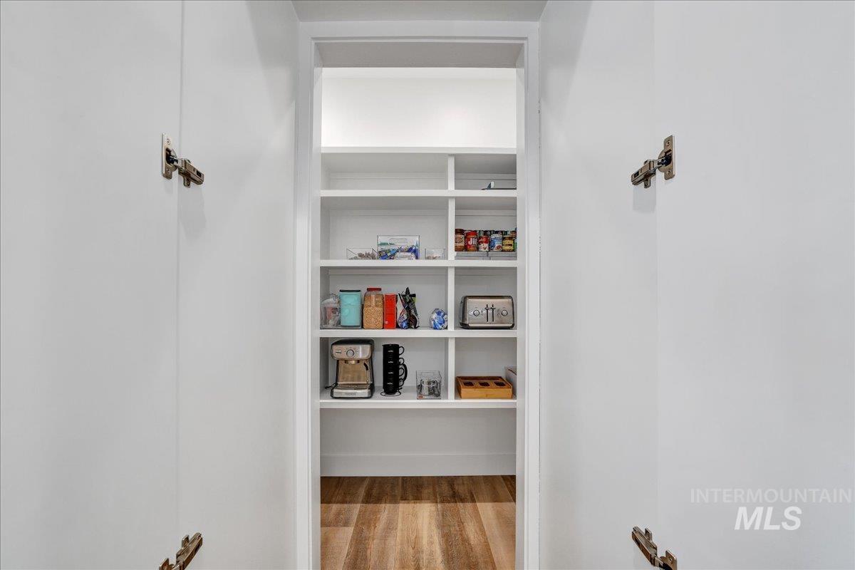 2078 Red Rock Way Property Photo 45