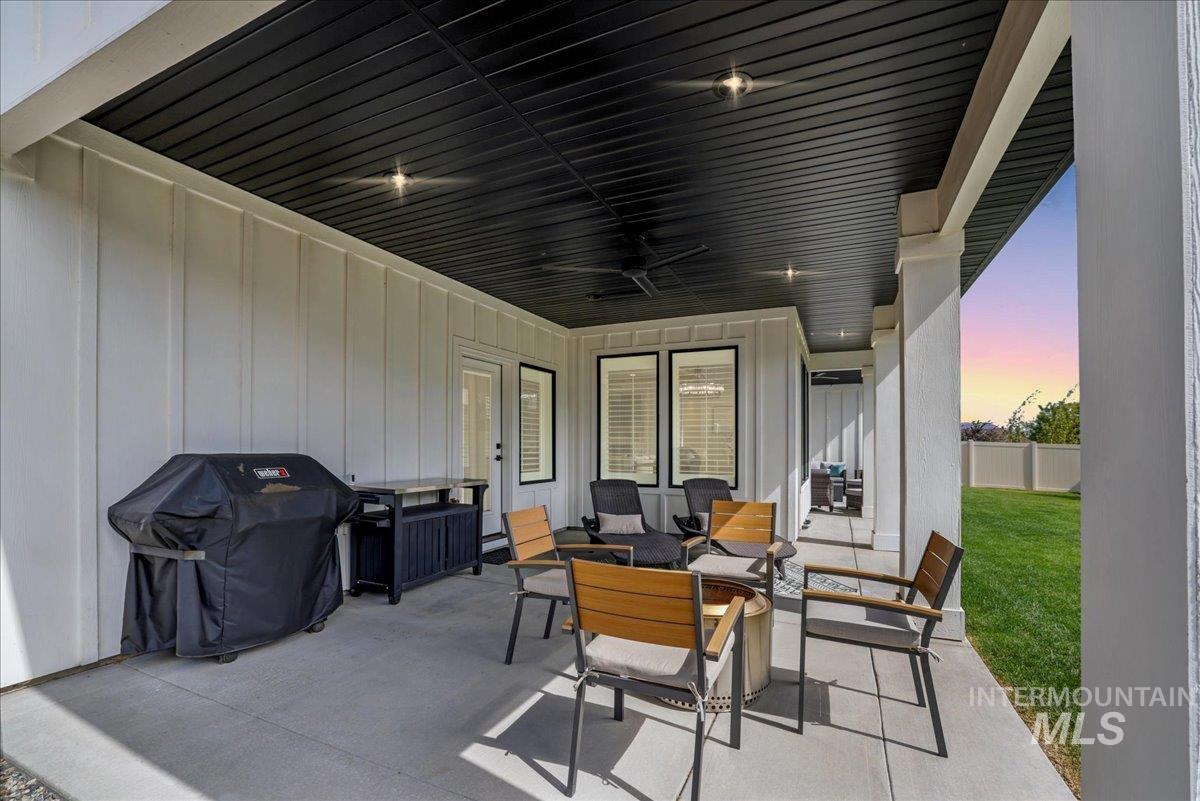 2078 Red Rock Way Property Photo 46