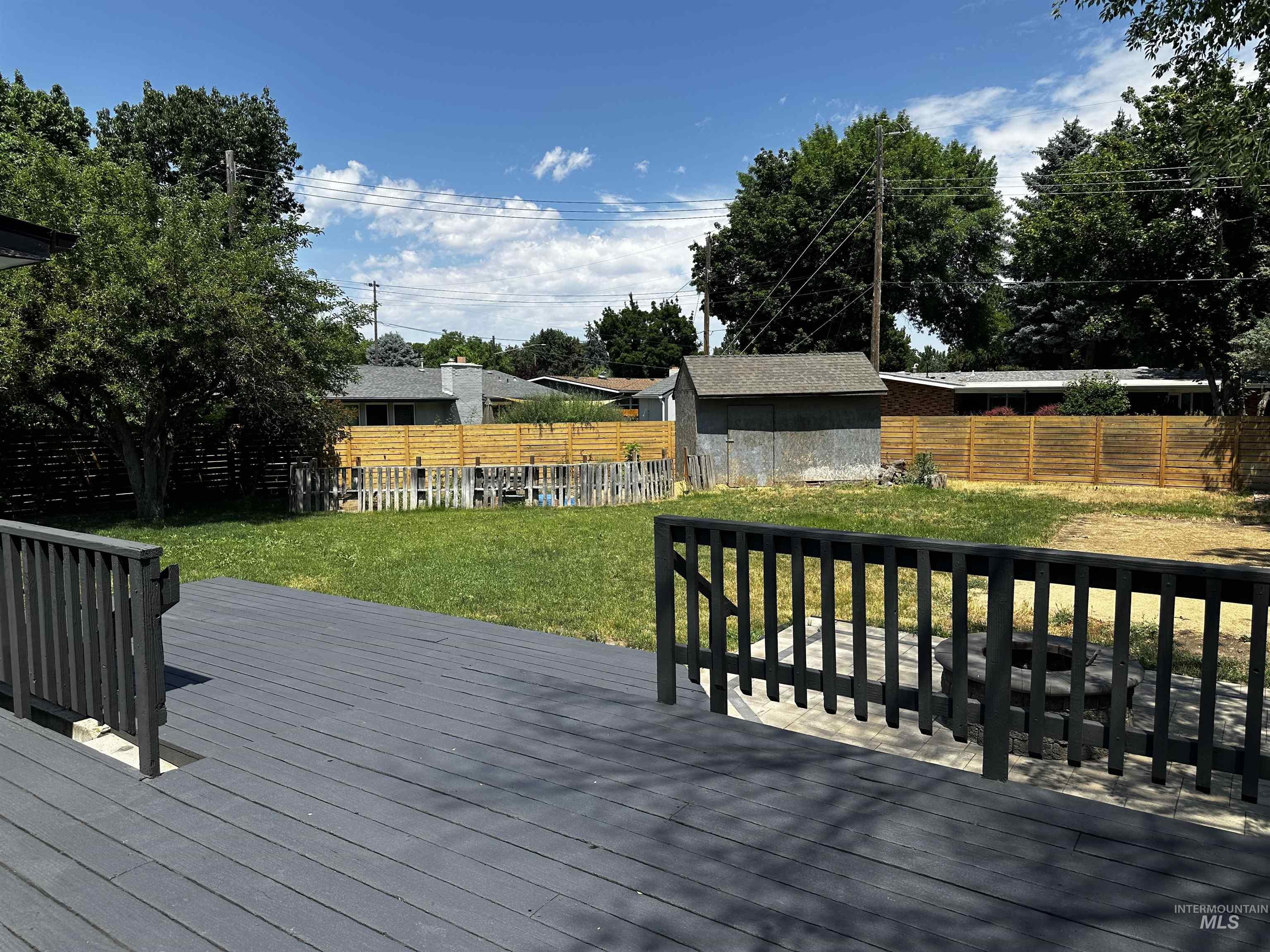 1714 W Bedford Ave Property Photo 12