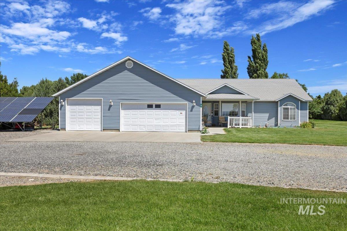 158 Homestead Loop Property Photo 1